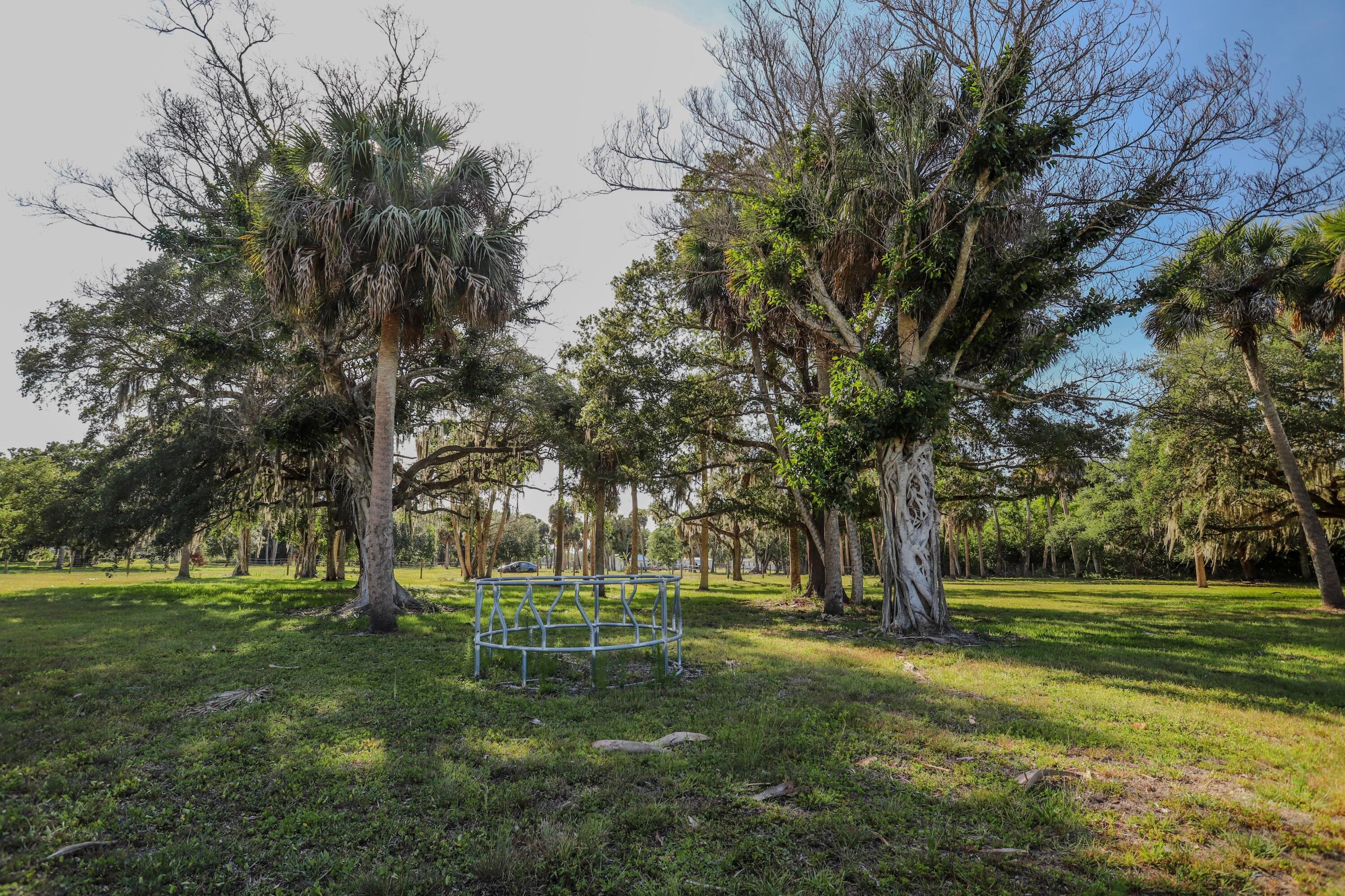 1100 Red Barn Rd N W, Moore Haven, FL 33471 — photo 9 of 31
