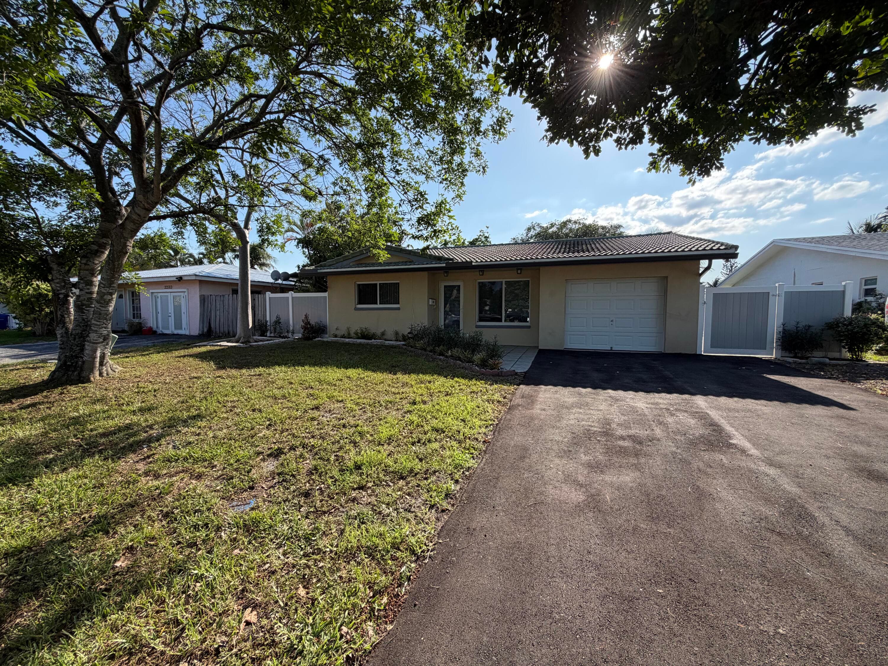 6791 NW 32nd Avenue, Fort Lauderdale, FL 33309 — photo 3 of 22