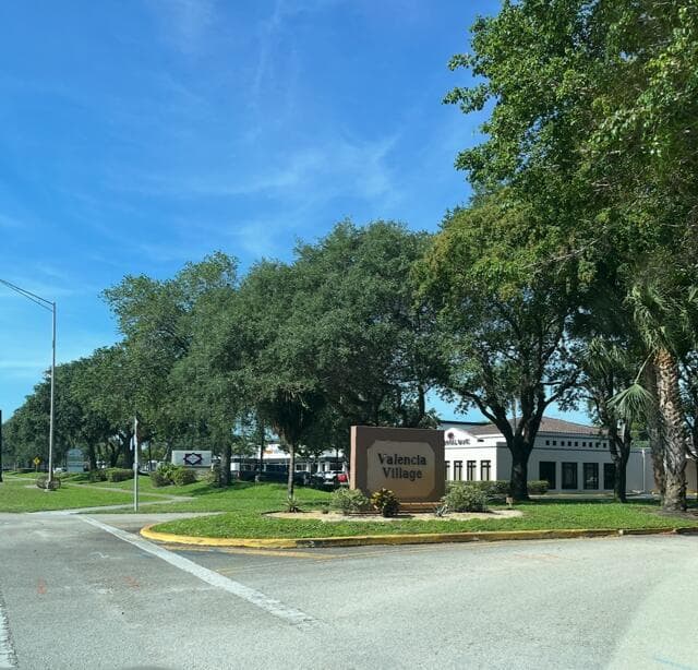 54 Matador Lane, Davie, FL 33324 — photo 8 of 20