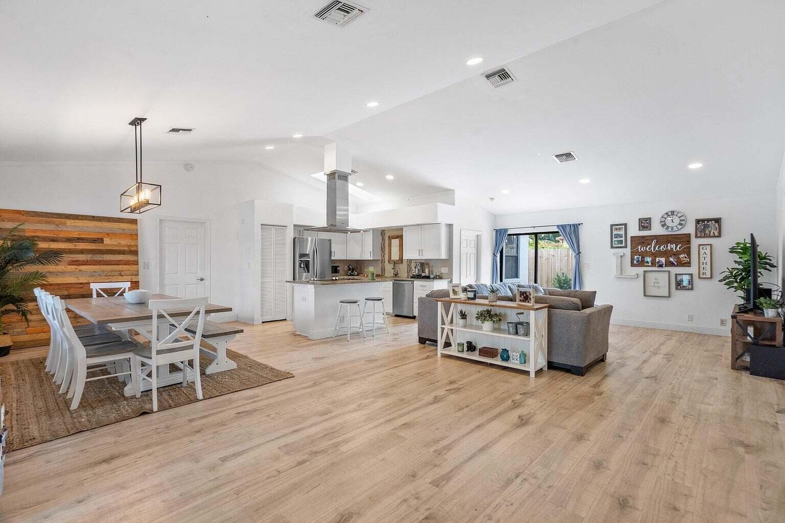 506 Heron Drive, Delray Beach, FL 33444 — photo 1 of 14