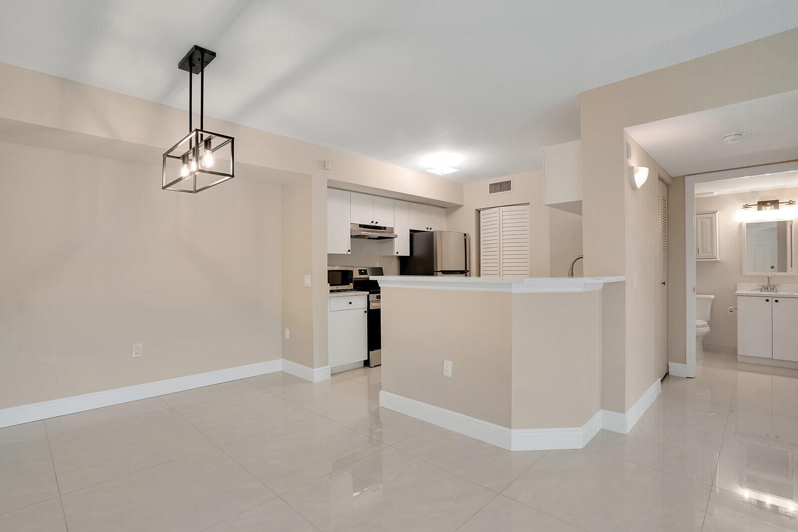 611 Villa Circle, Boynton Beach, FL 33435 — photo 12 of 24