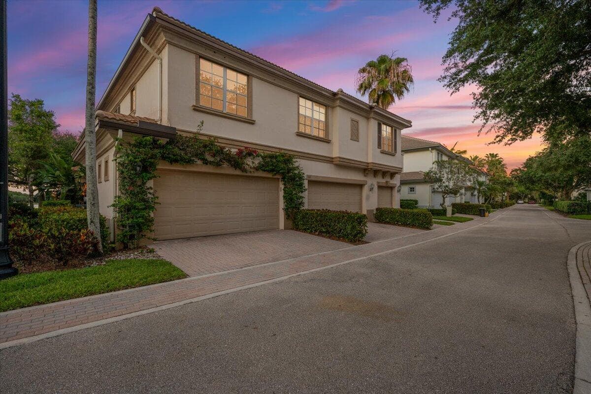 181 Evergrene Parkway 14-b, Palm Beach Gardens, FL 33410 — photo 27 of 60
