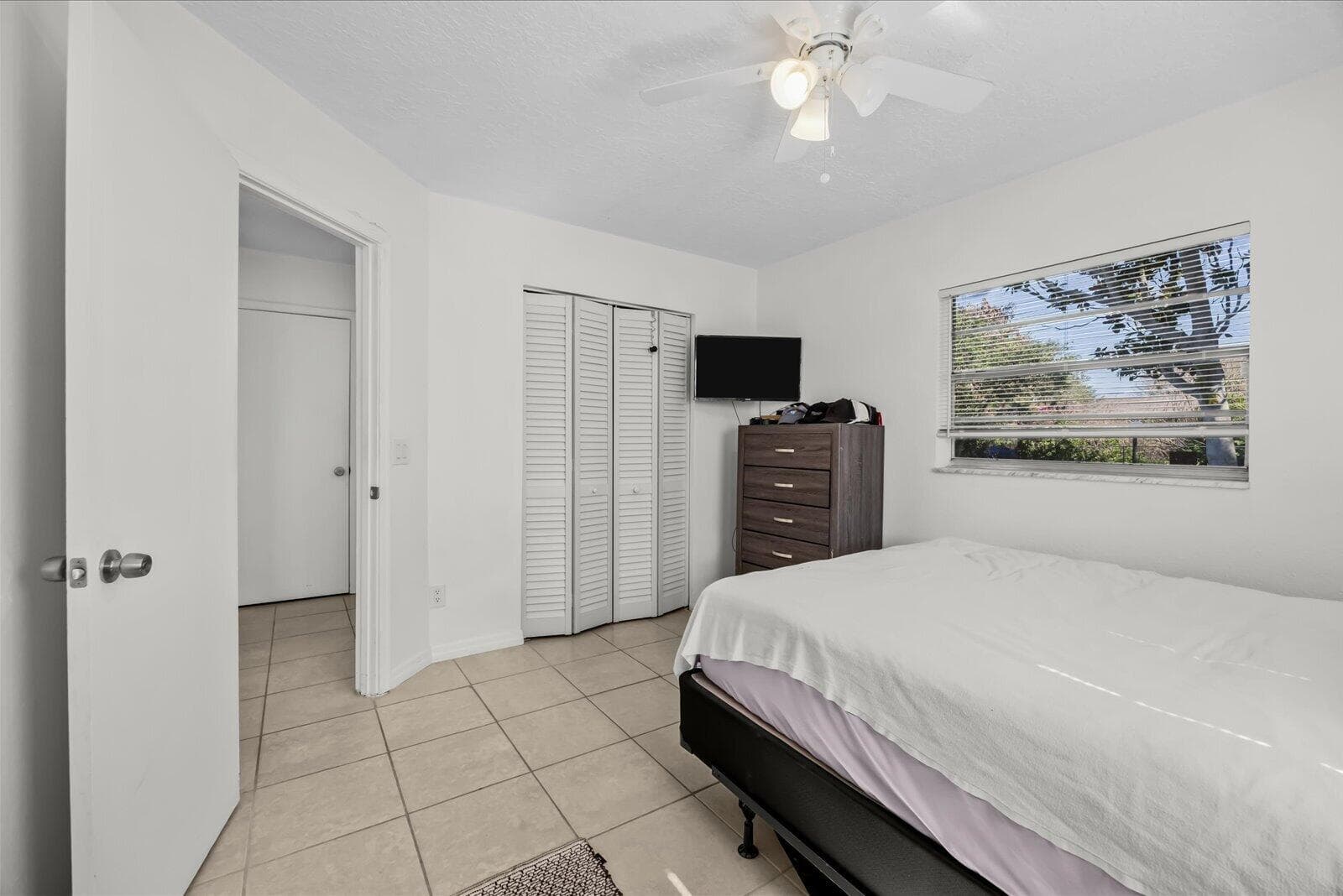 1549 SE Minorca Avenue, Port St. Lucie, FL 34952 — photo 14 of 35
