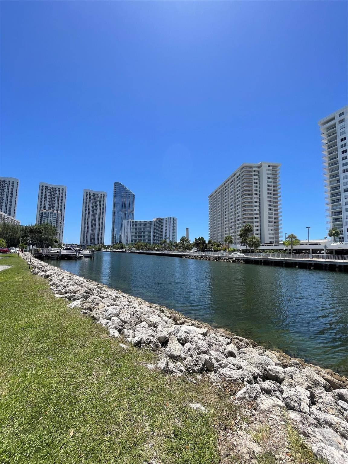 400 Kings Point Drive 1027, Sunny Isles Beach, FL 33160 — photo 42 of 51