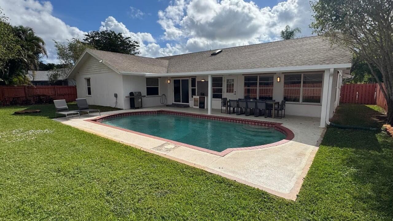 1860 Primrose Lane, Wellington, FL 33414 — photo 13 of 28