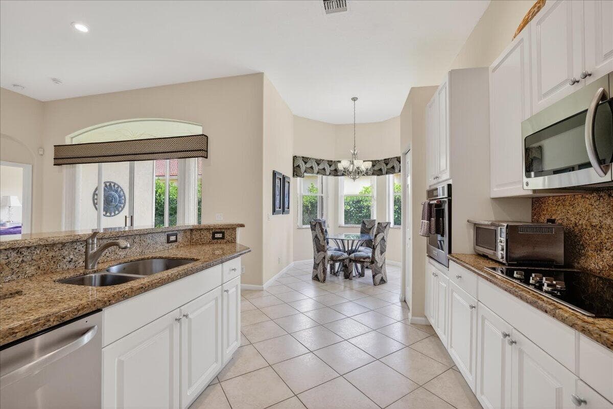 7196 Lorenzo Lane, Delray Beach, FL 33446 — photo 16 of 44