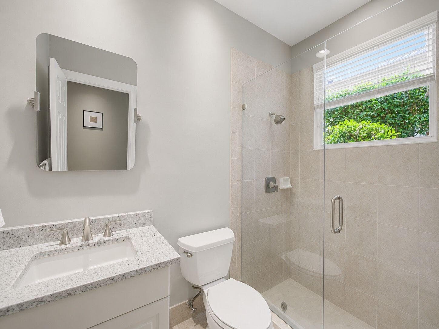 76 Laguna Drive, Palm Beach Gardens, FL 33418 — photo 16 of 37