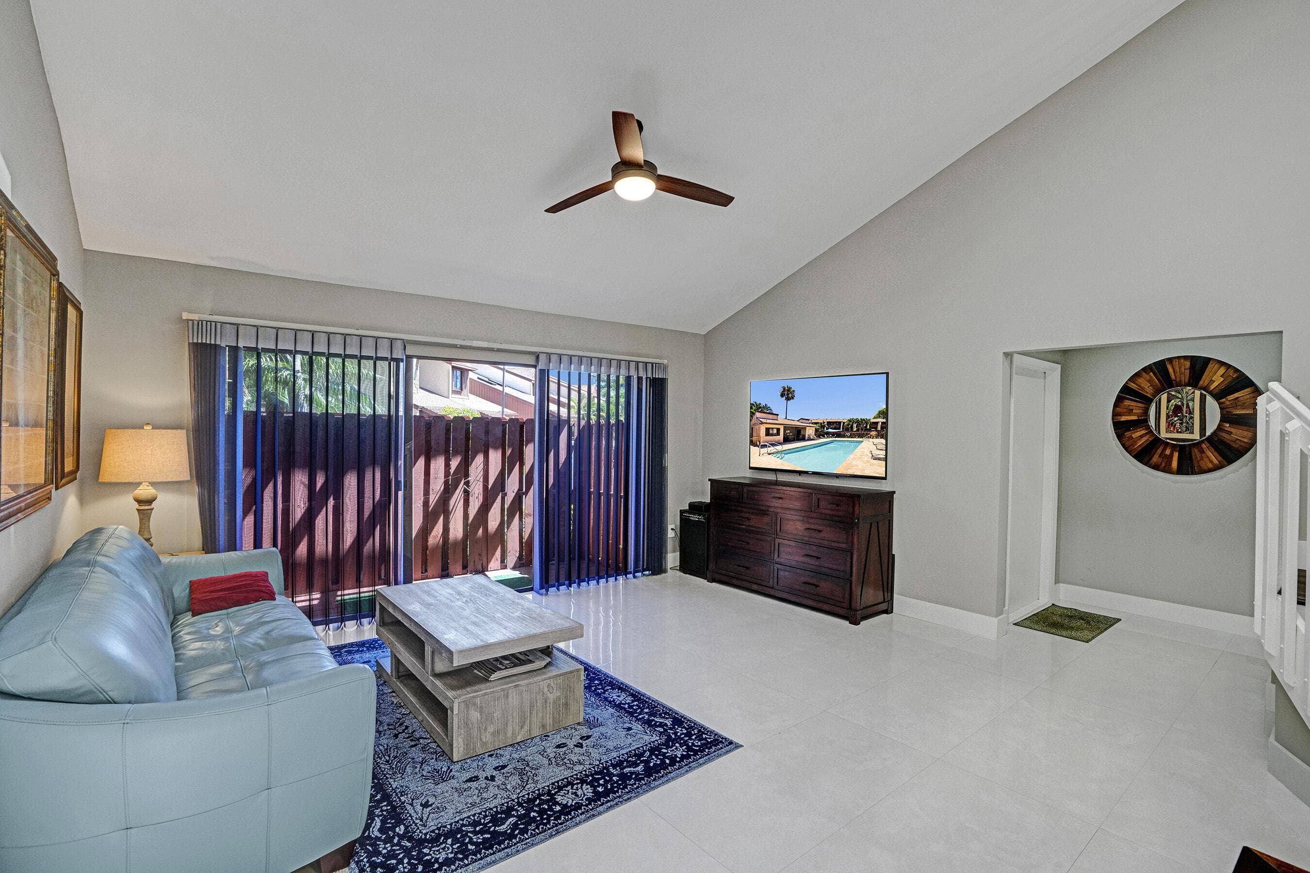 456 SE 14th Street, Dania Beach, FL 33004 — photo 7 of 40