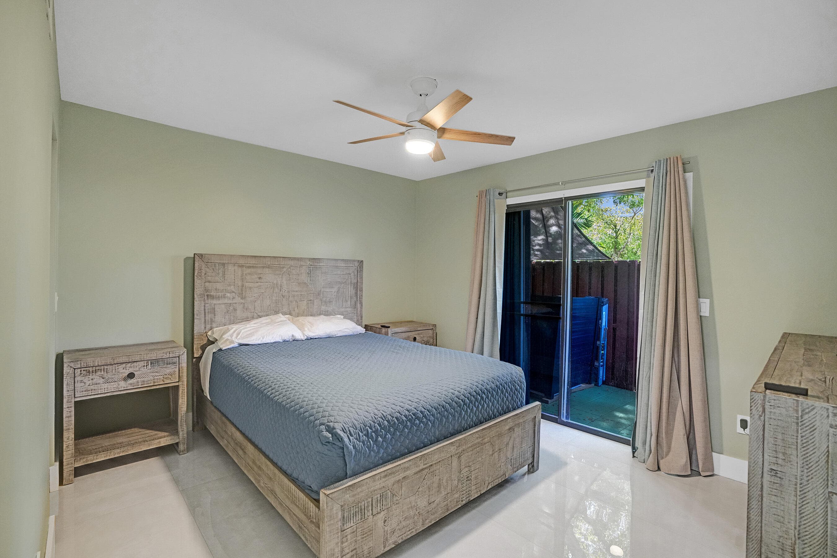 456 SE 14th Street, Dania Beach, FL 33004 — photo 35 of 40