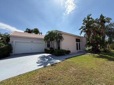 10839 Madison Drive, Boynton Beach, FL 33437 — photo 3 of 40