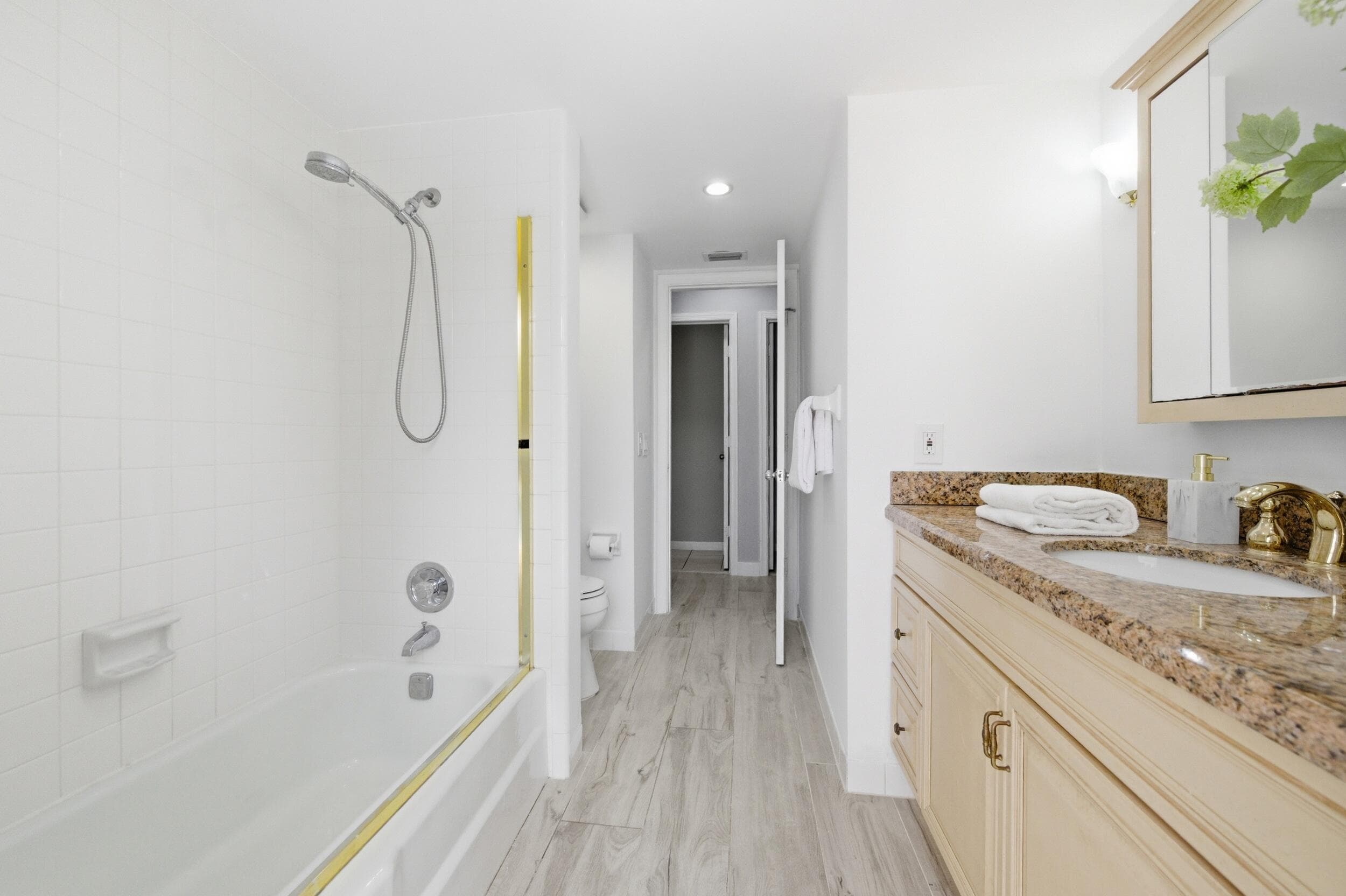 6600 NE 21st Terrace, Fort Lauderdale, FL 33308 — photo 23 of 35