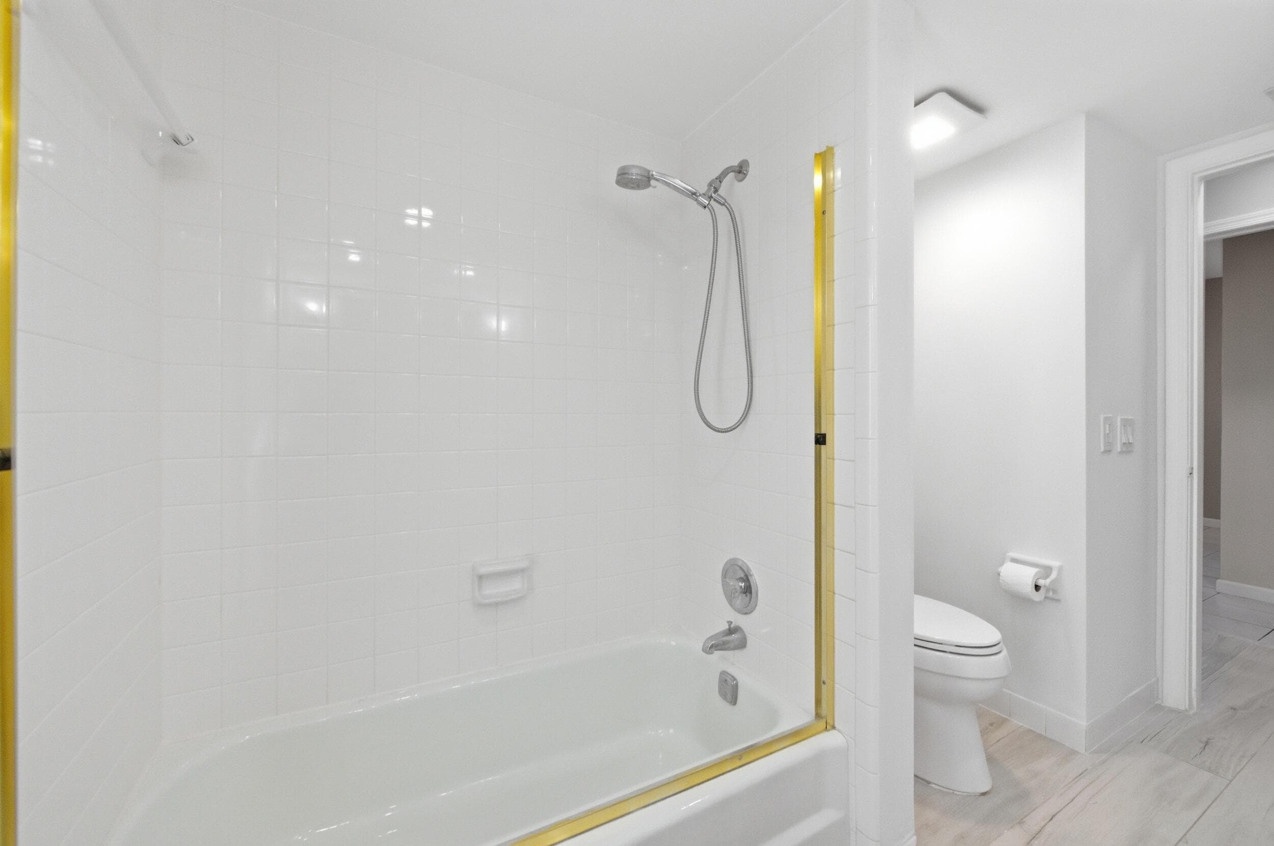6600 NE 21st Terrace, Fort Lauderdale, FL 33308 — photo 24 of 35