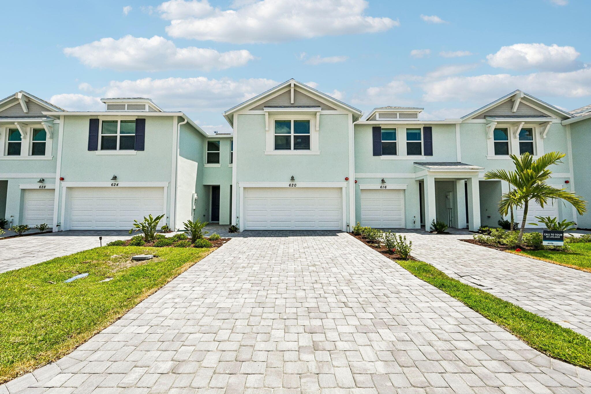620 Salisbury Circle, Fort Pierce, FL 34982 — photo 4 of 32
