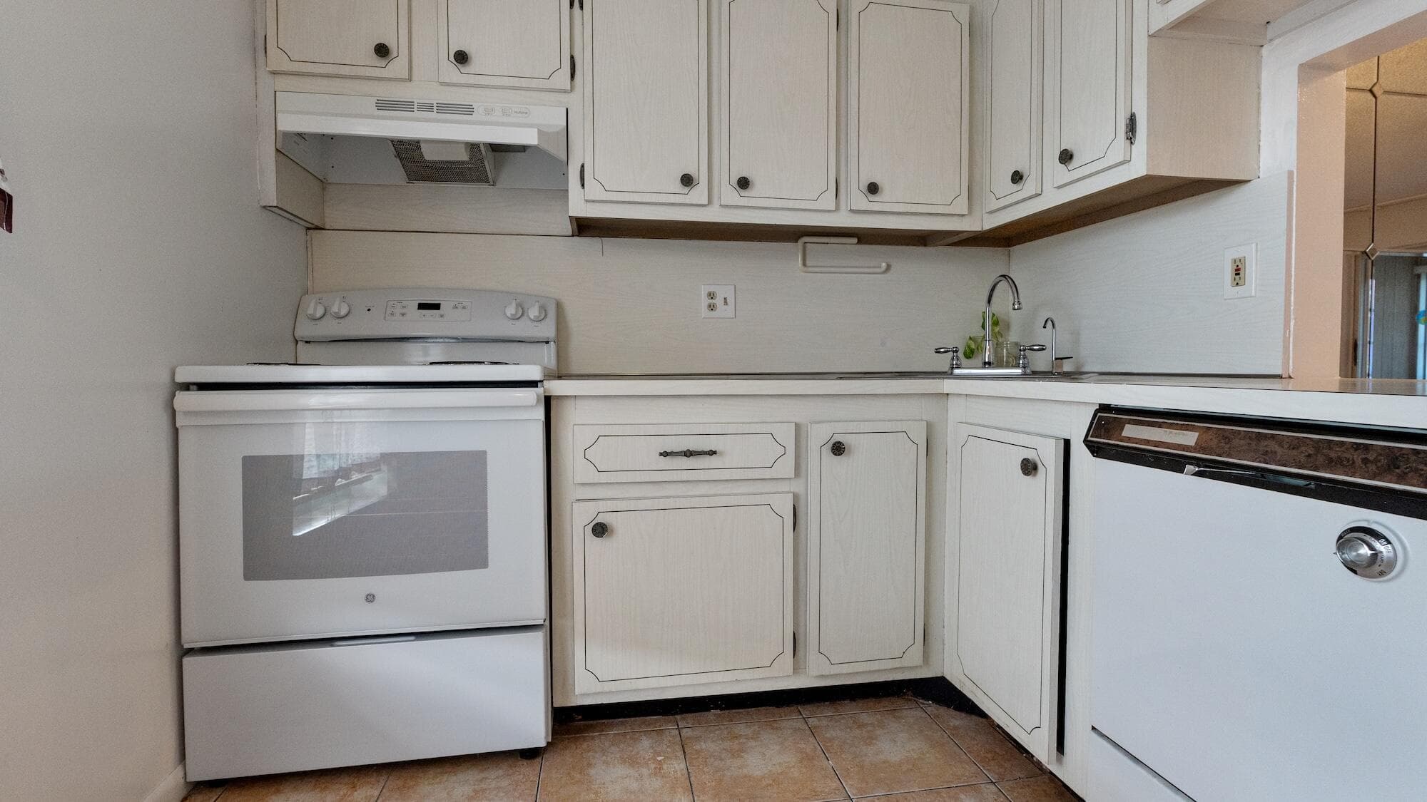 5890 NW 64th Avenue 308, Tamarac, FL 33319 — photo 12 of 31