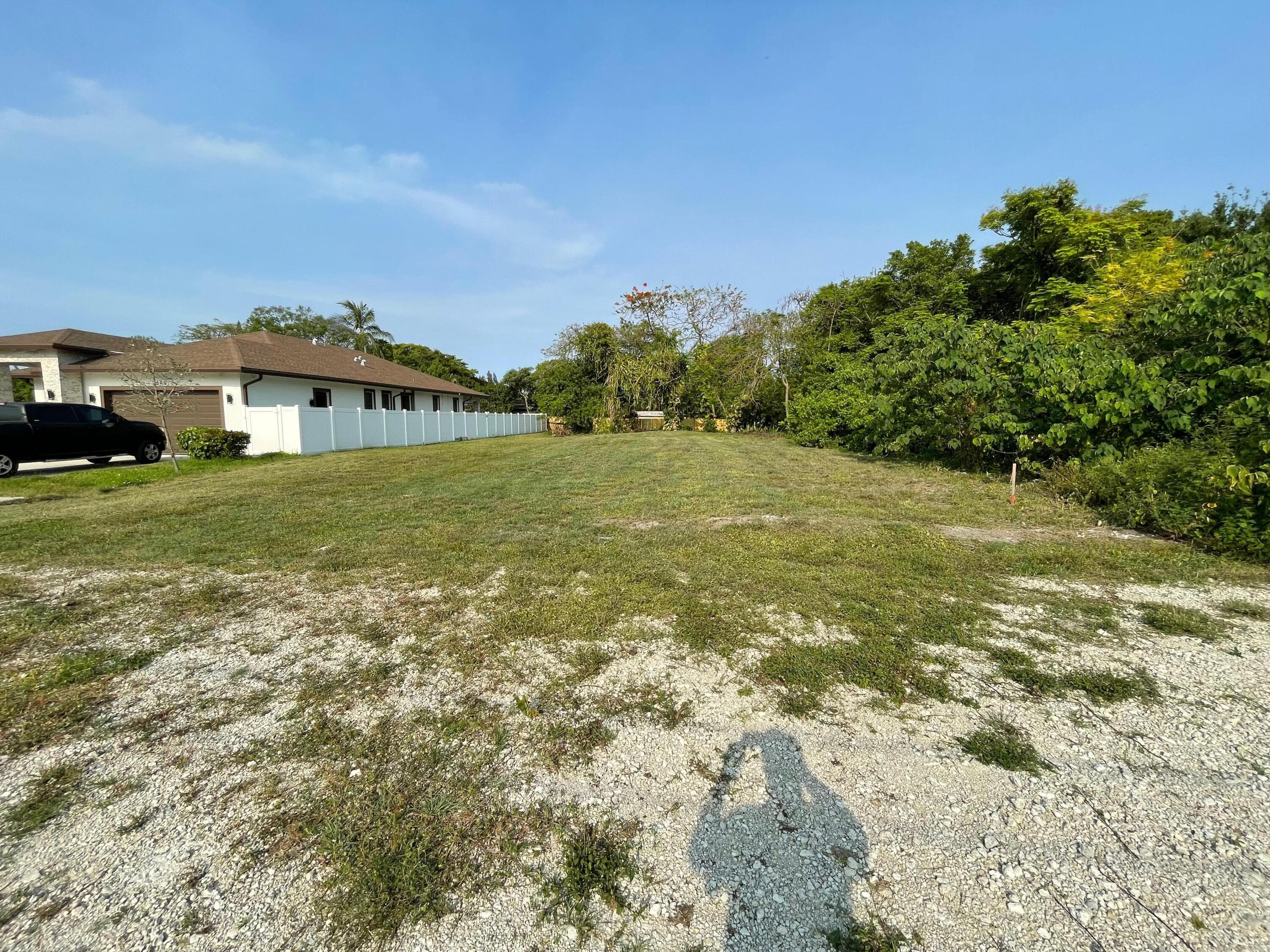 2630 NW 20th Avenue, Oakland Park, FL 33311 — photo 3 of 10