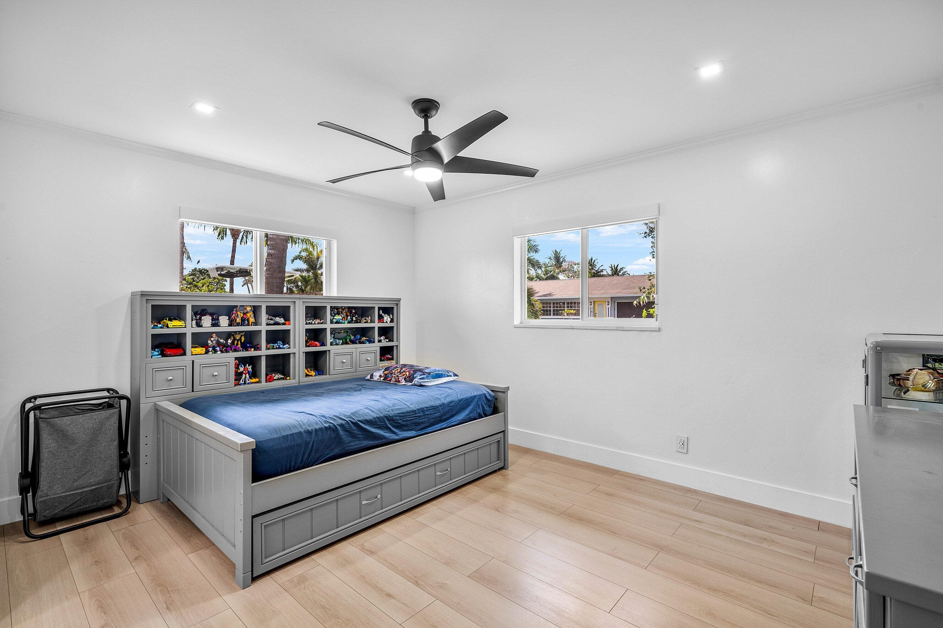 2866 SW 8th Street, Boynton Beach, FL 33435 — photo 26 of 39