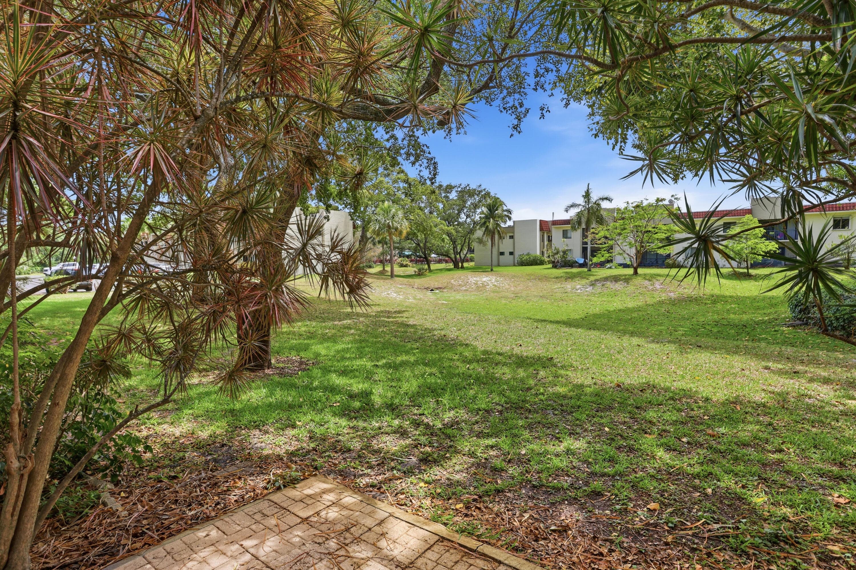 110 NW 70th Street 103, Boca Raton, FL 33487 — photo 24 of 36