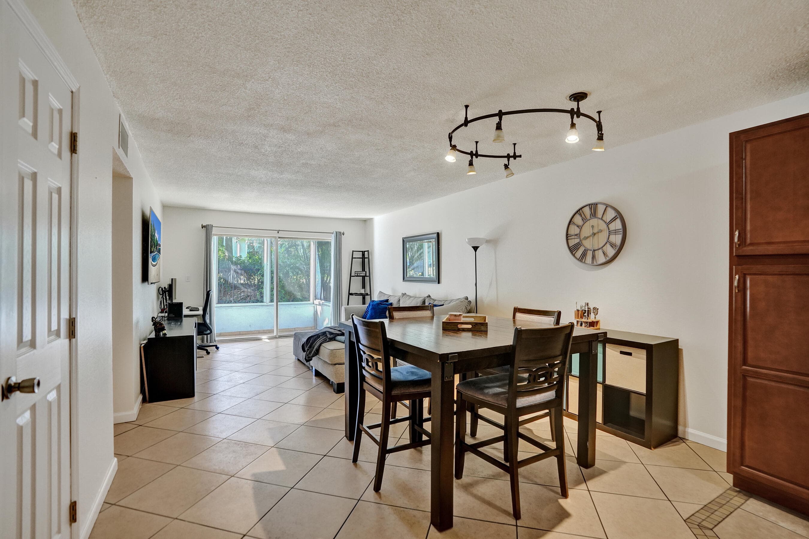 1400 Tallwood Avenue 107, Hollywood, FL 33021 — photo 11 of 57