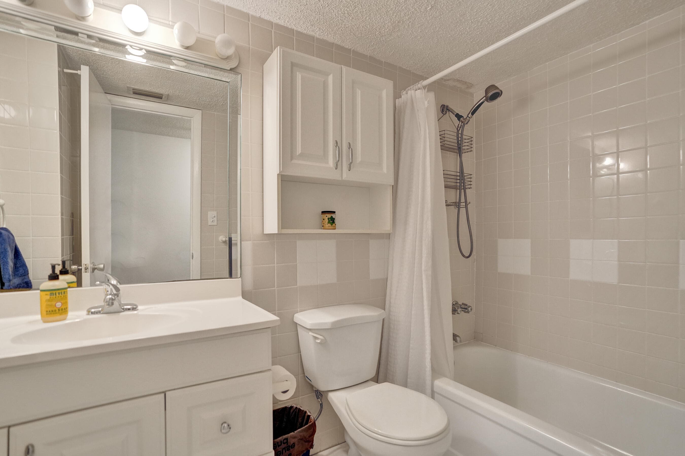 1400 Tallwood Avenue 107, Hollywood, FL 33021 — photo 31 of 57