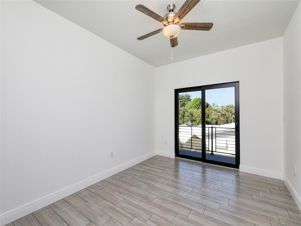 102 NW 41st Street 104, Oakland Park, FL 33309 — photo 13 of 34