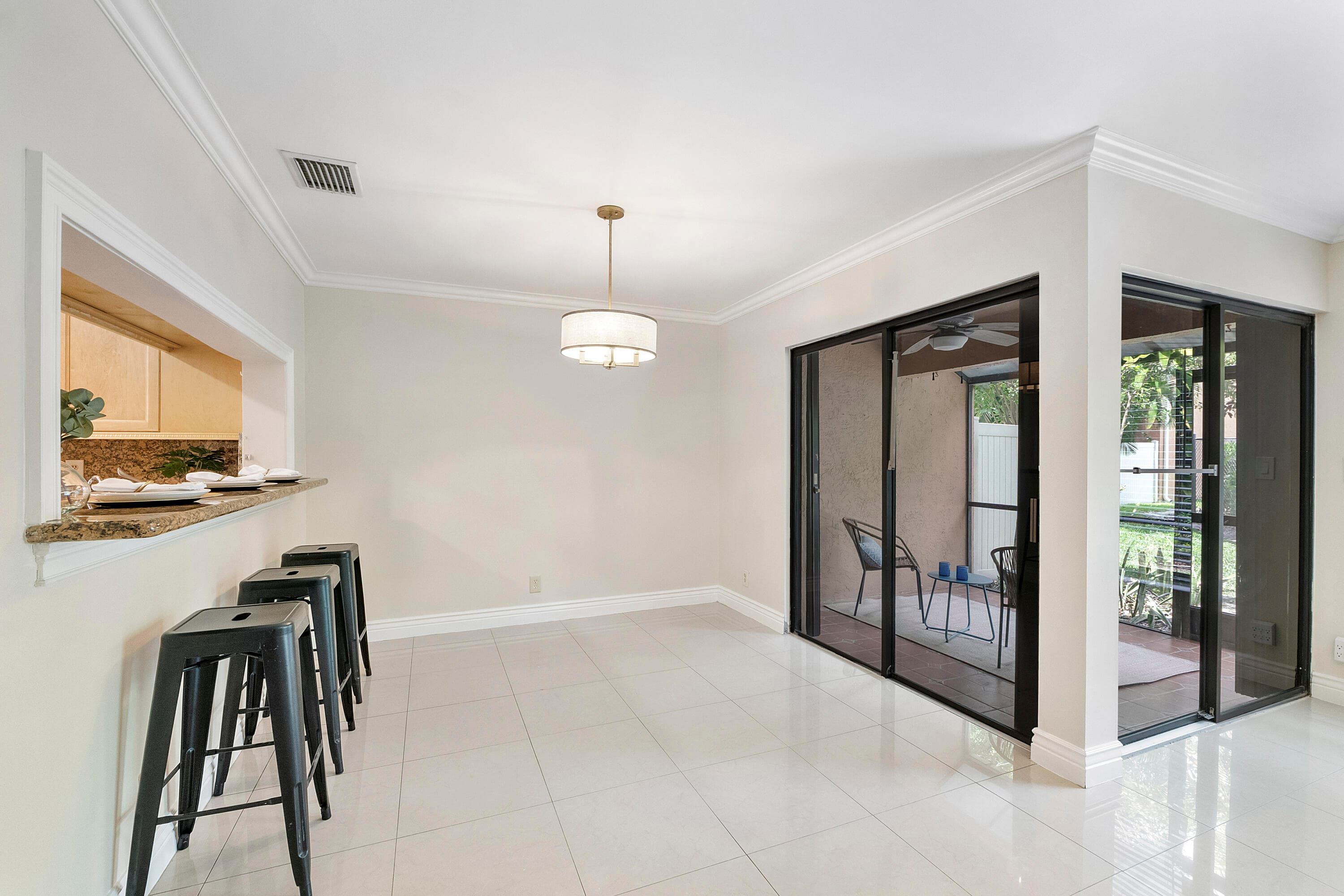 2047 NW 45th Avenue 2047, Coconut Creek, FL 33066 — photo 8 of 33