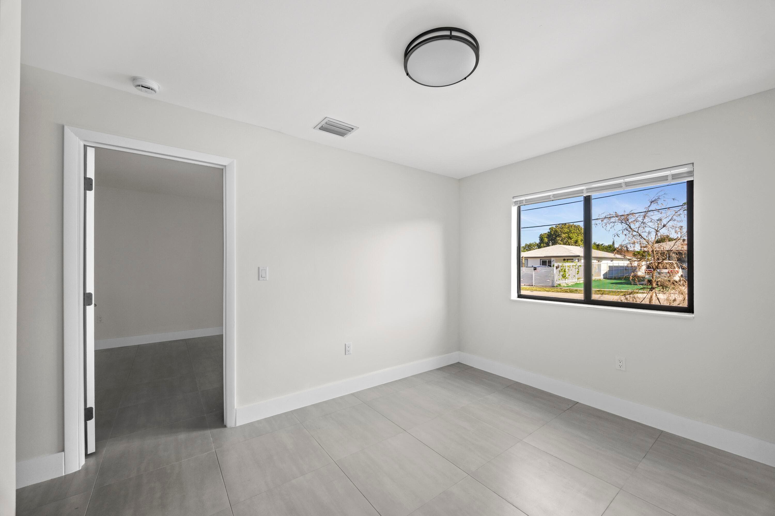 1181 NW 66th Street #1181, Miami, FL 33150 — photo 18 of 29