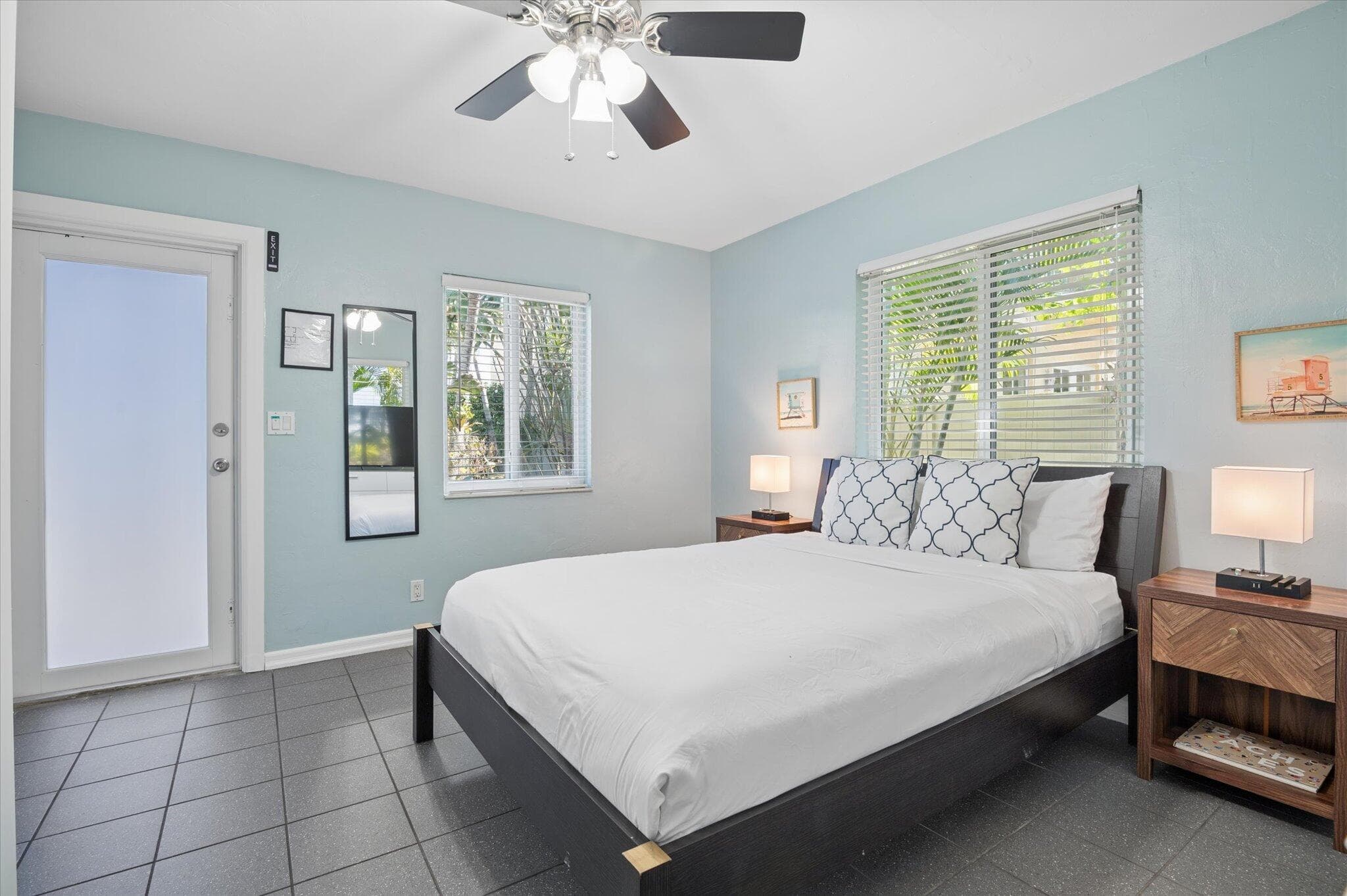 1123 NE 14th Avenue 2, Fort Lauderdale, FL 33304 — photo 10 of 12