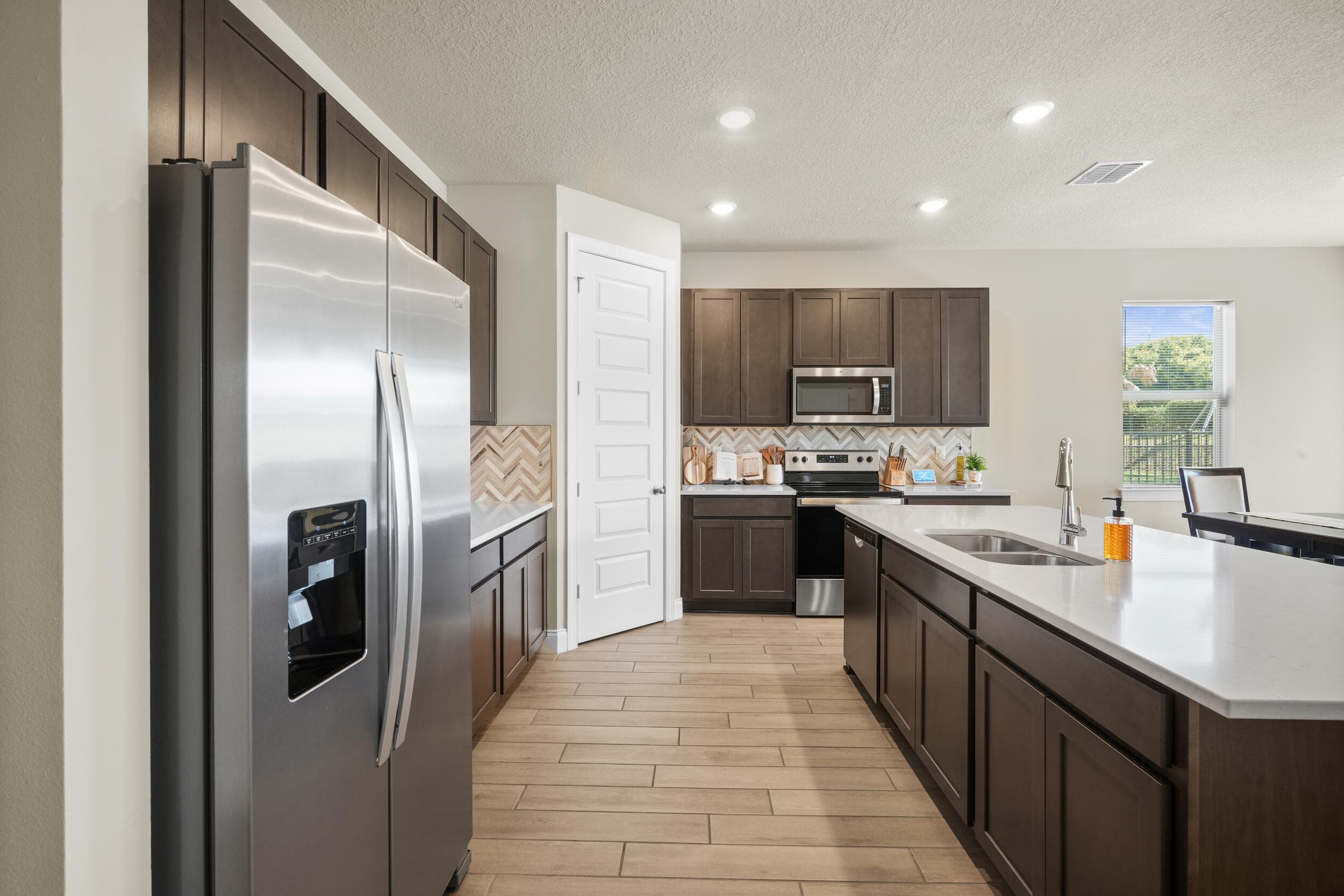 8588 Dahlia Circle, Port St. Lucie, FL 34986 — photo 14 of 86