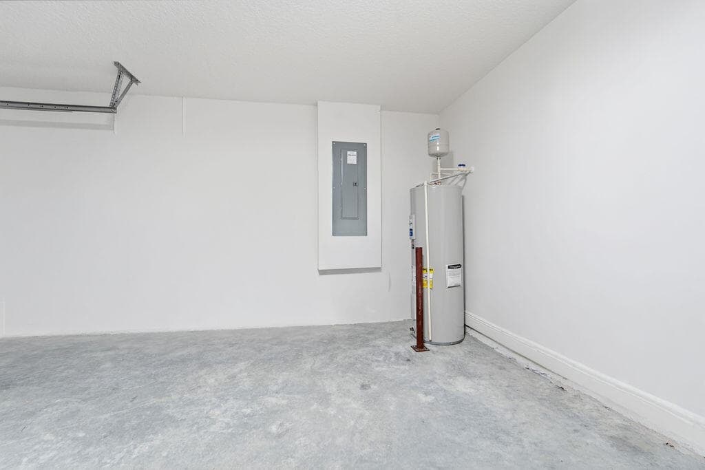 2392 SW Madden Ave Avenue, Palm Bay, FL 32908 — photo 43 of 53