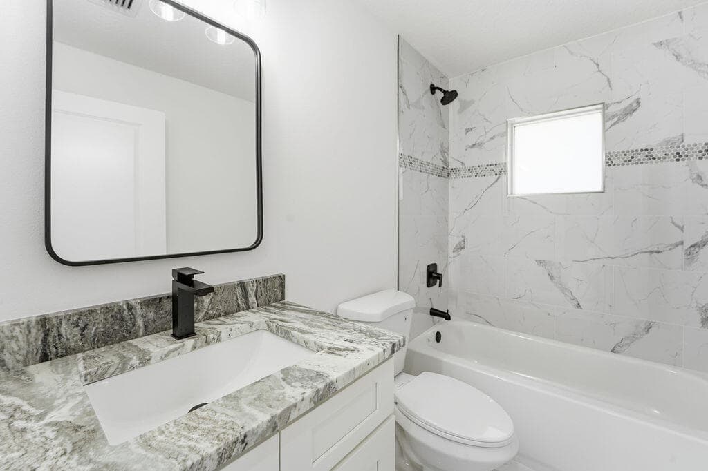 2392 SW Madden Ave Avenue, Palm Bay, FL 32908 — photo 34 of 53