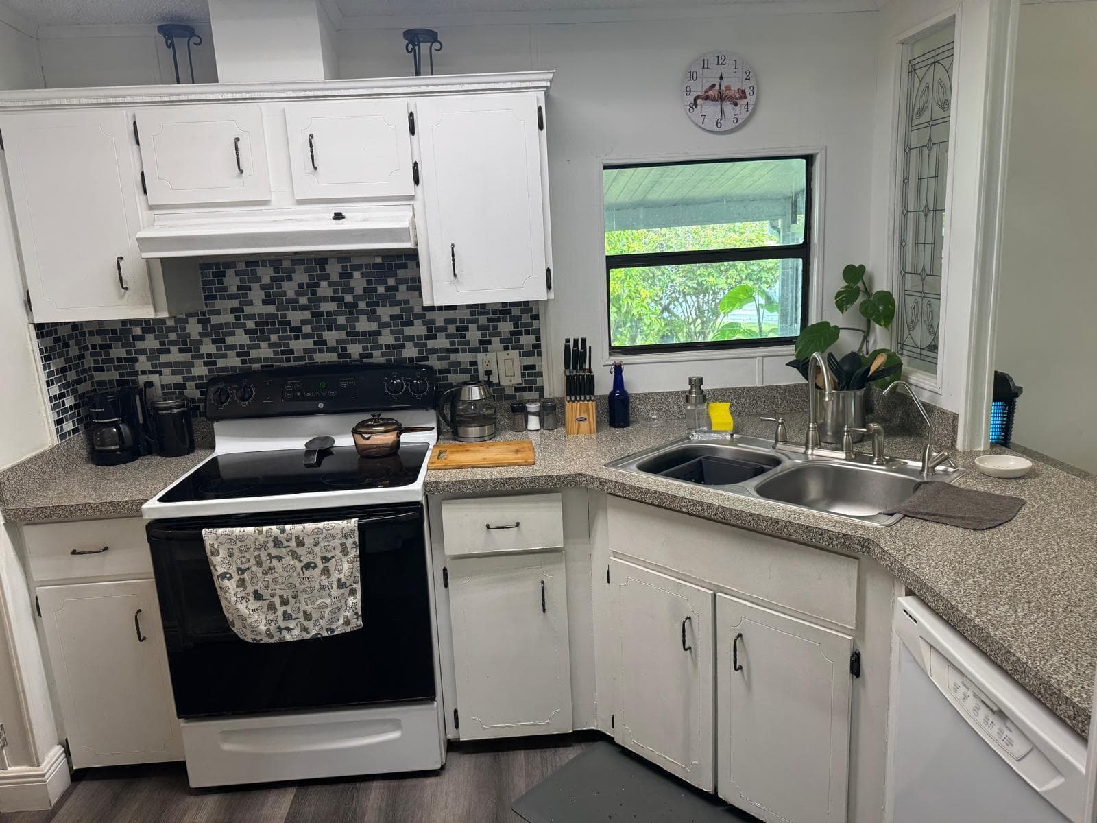 6059 Palm Harbour Drive, Atlantis, FL 33462 — photo 11 of 33