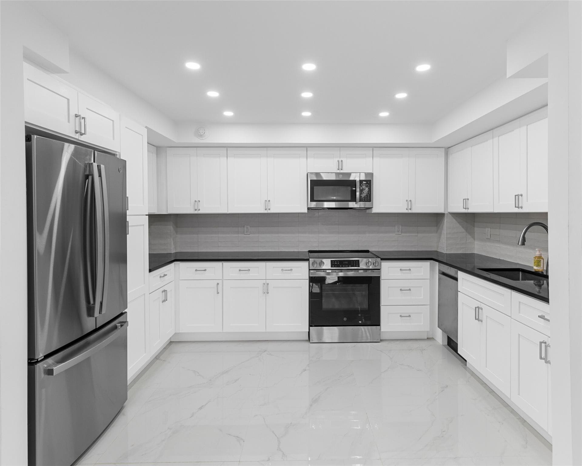 3750 Galt Ocean Drive 209, Fort Lauderdale, FL 33308 — photo 6 of 27