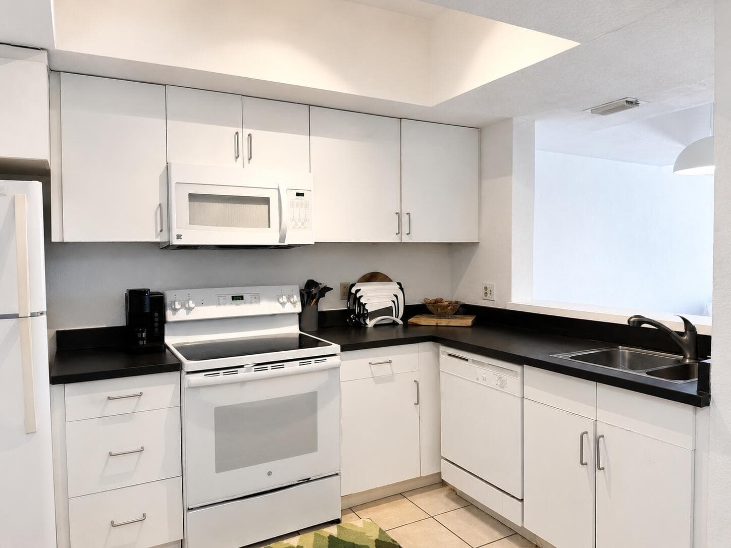 711 SW 148th Avenue 403, Sunrise, FL 33325 — photo 6 of 20