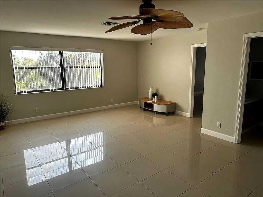 105 S Riverside Drive 303, Pompano Beach, FL 33062 — photo 16 of 37