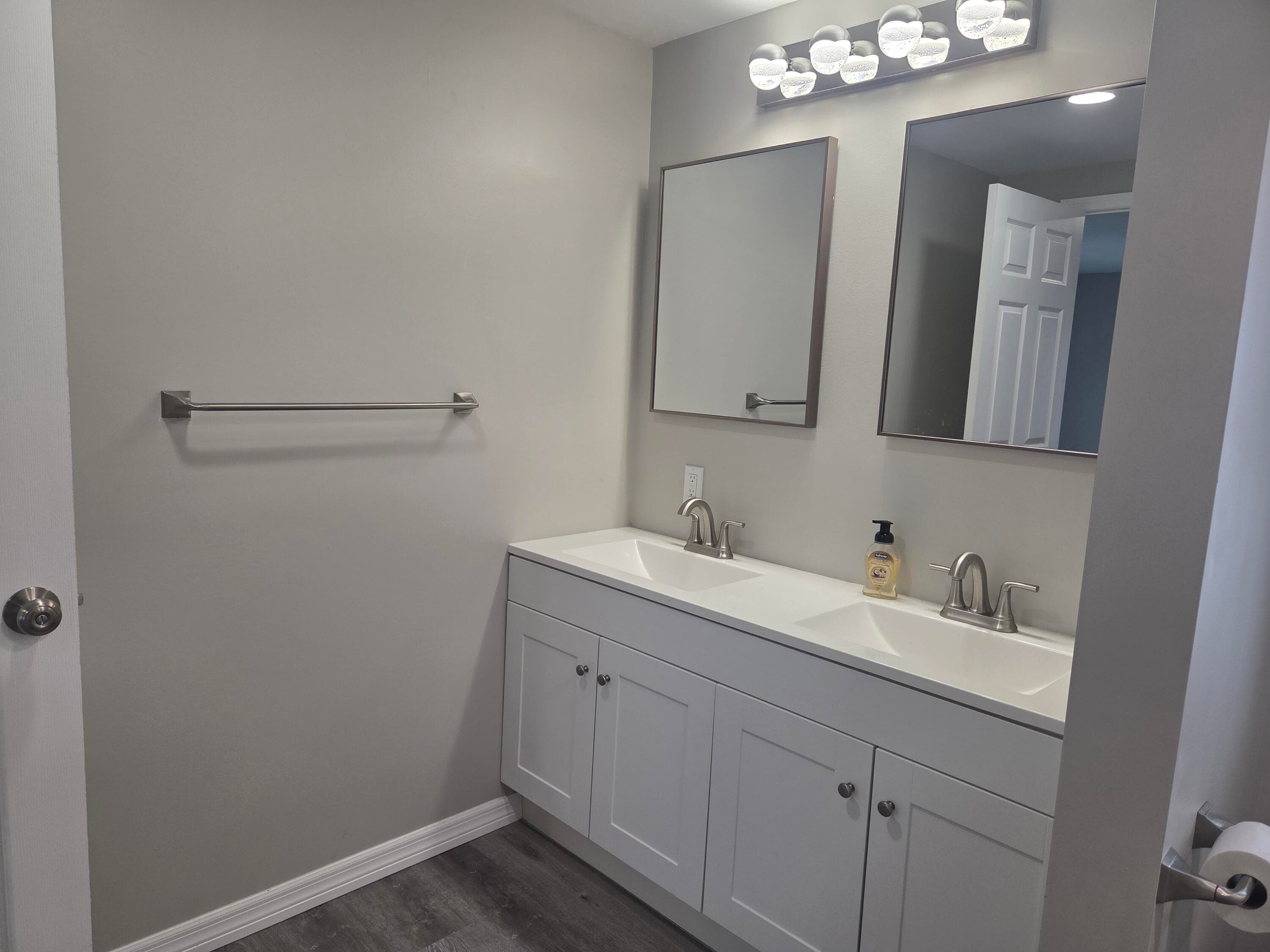6950 SE Congress Street, Hobe Sound, FL 33455 — photo 12 of 18