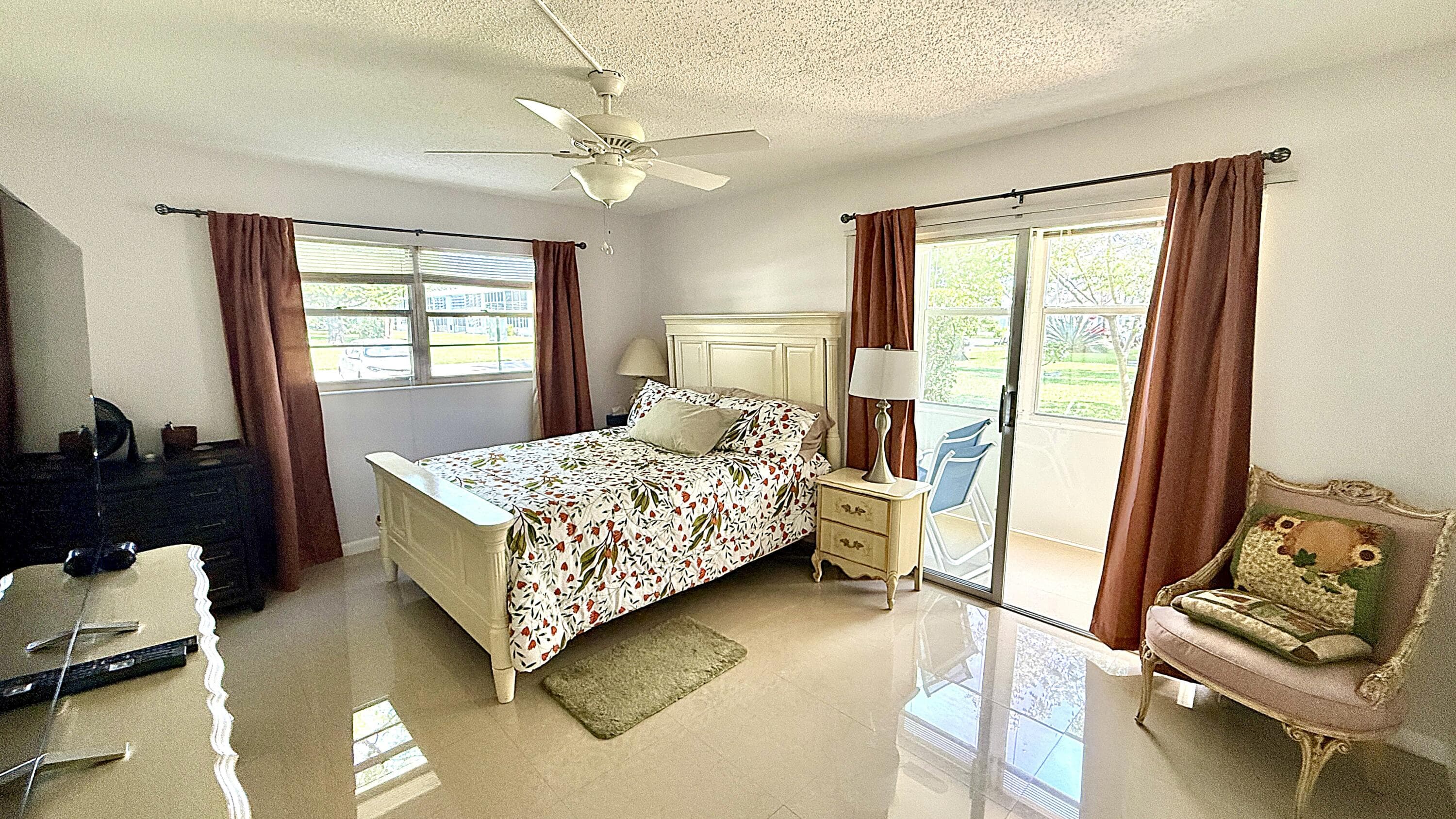 21 Newport B Court, Deerfield Beach, FL 33442 — photo 18 of 58