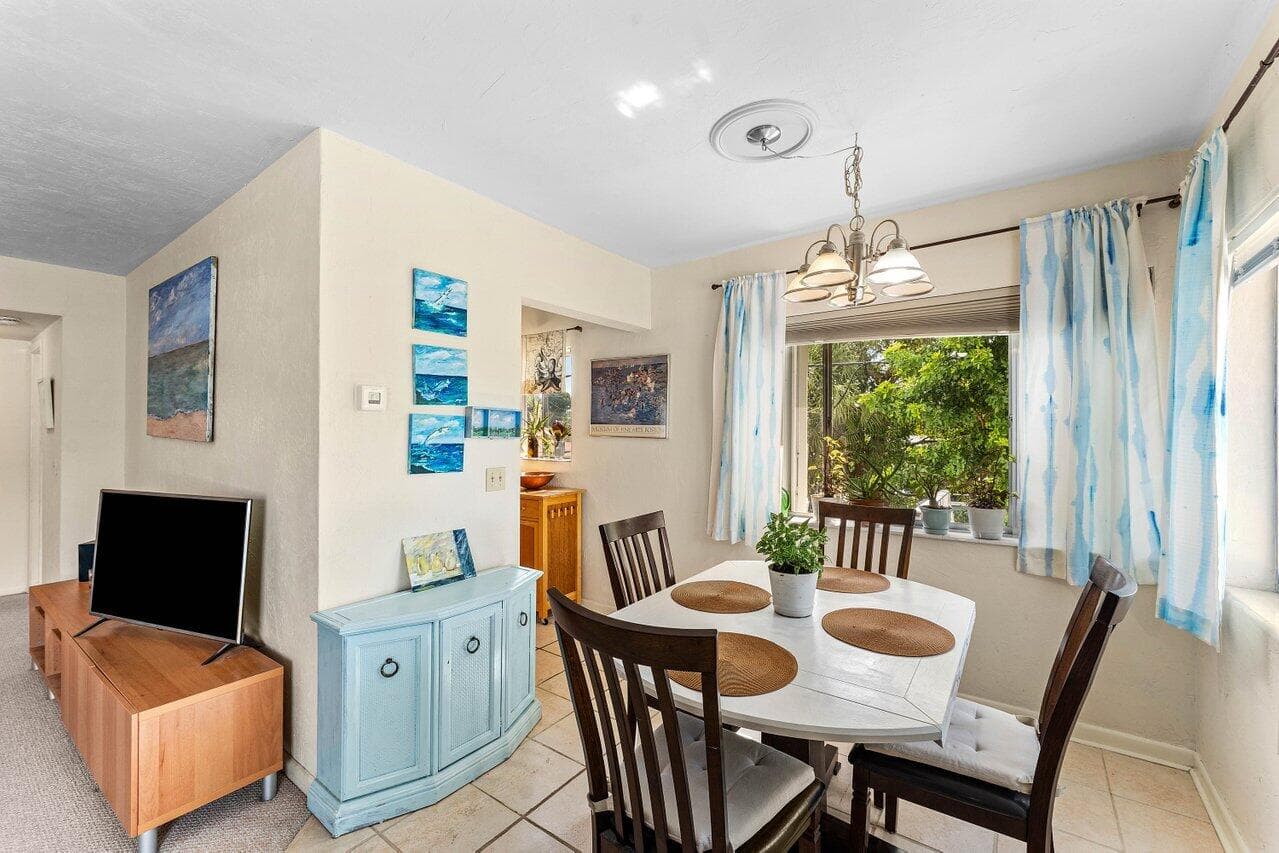 3280 Cynthia Lane 214, Lake Worth Beach, FL 33461 — photo