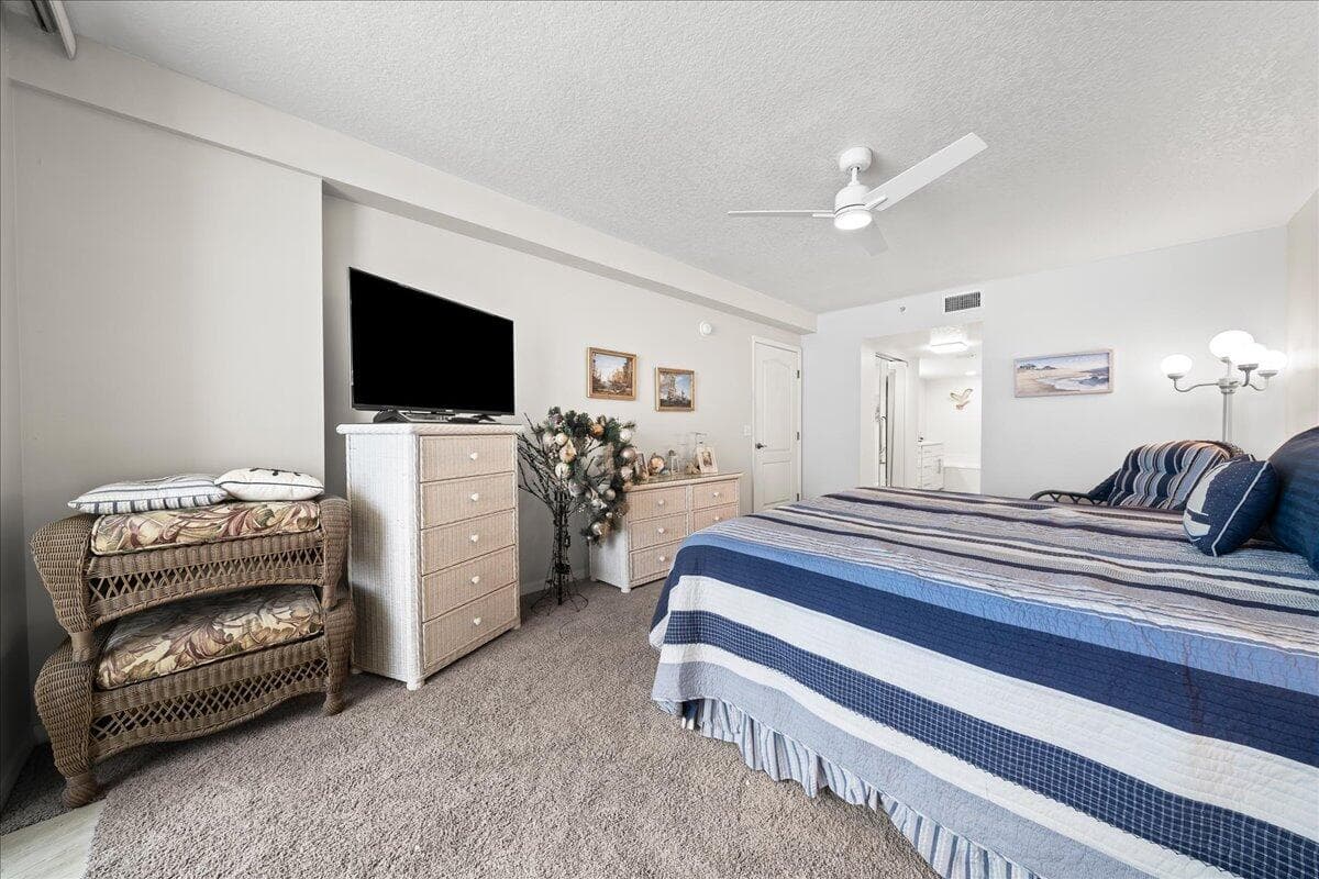 1791 Jimmy Buffett Mem Highway, Indian Harbour Beach, FL 32937 — photo 16 of 37