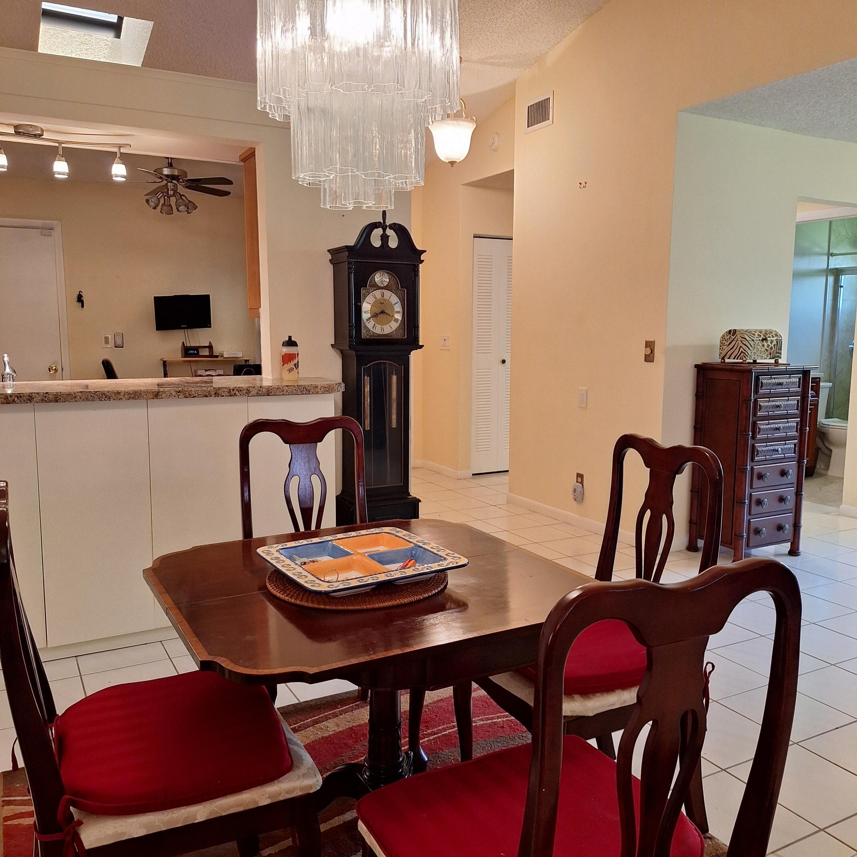 10110 Andrea Lane A, Boynton Beach, FL 33437 — photo 7 of 44
