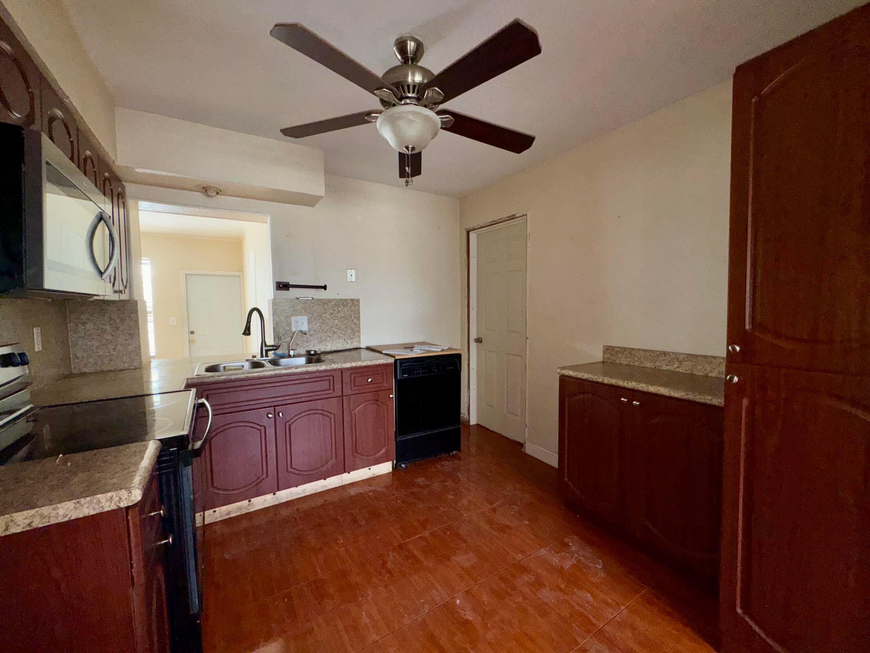 3941 NW 36th Terrace, Lauderdale Lakes, FL 33309 — photo 14 of 21