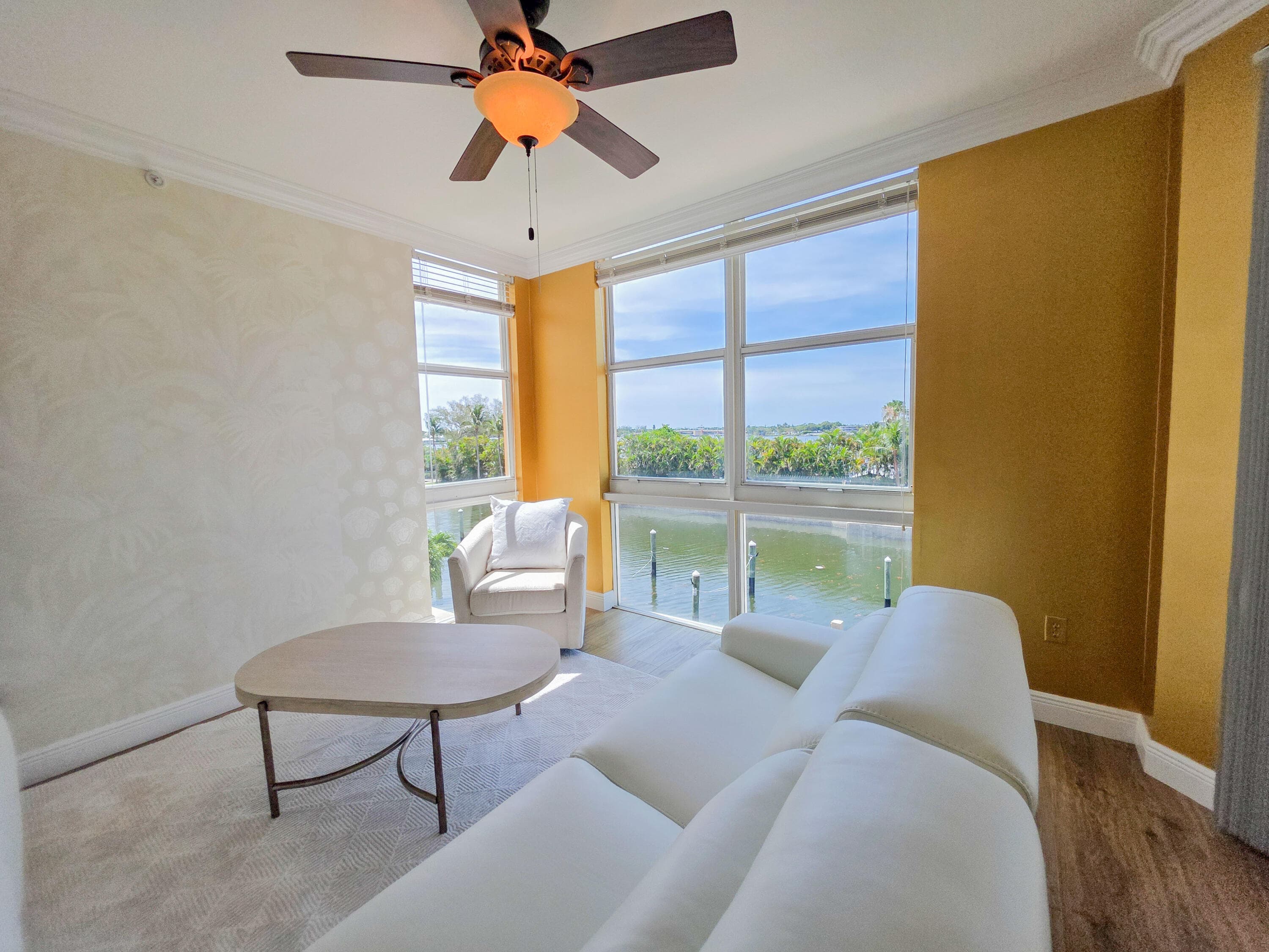 806 E Windward Way 323, Lantana, FL 33462 — photo 7 of 43