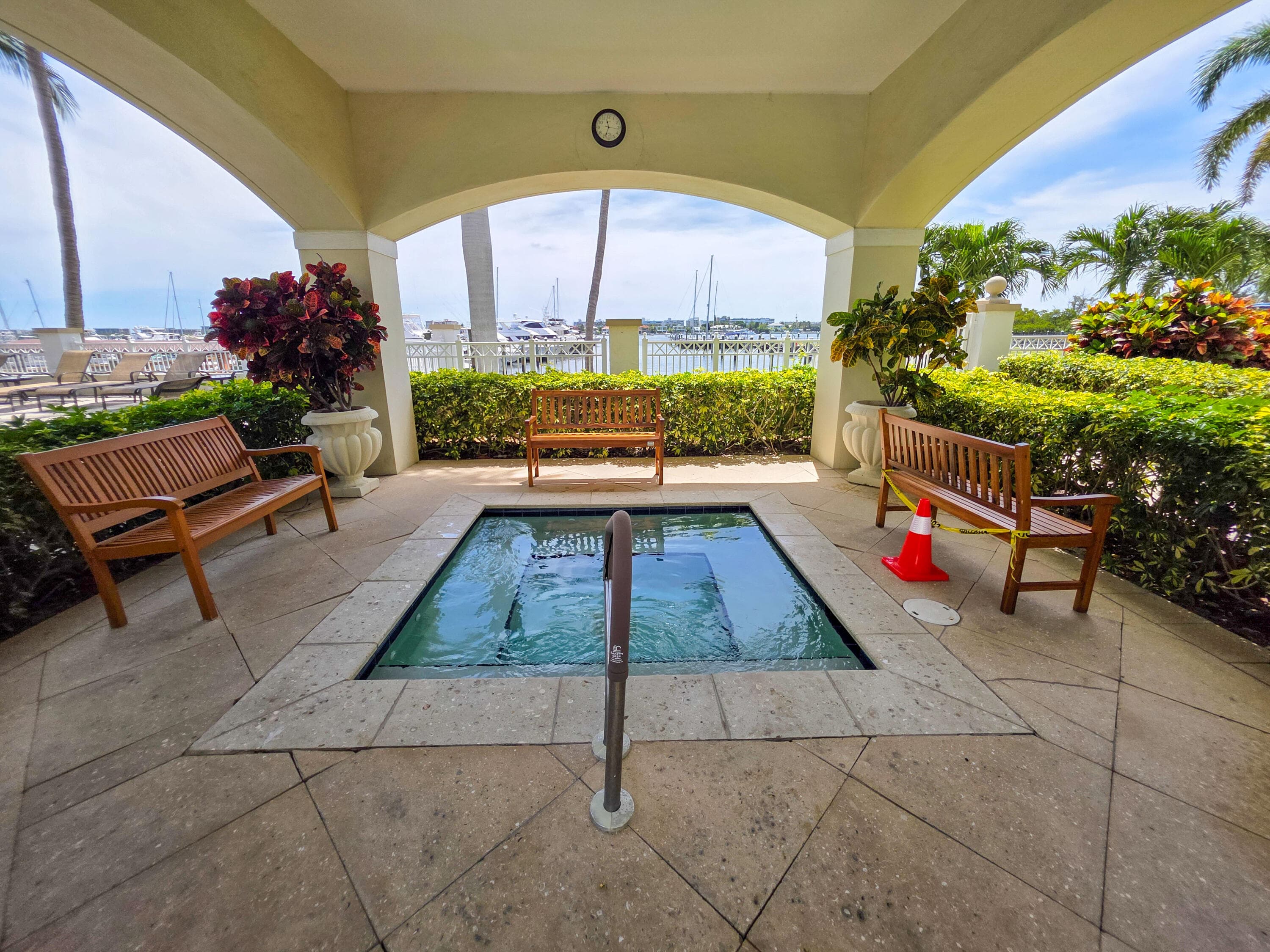 806 E Windward Way 323, Lantana, FL 33462 — photo 35 of 43