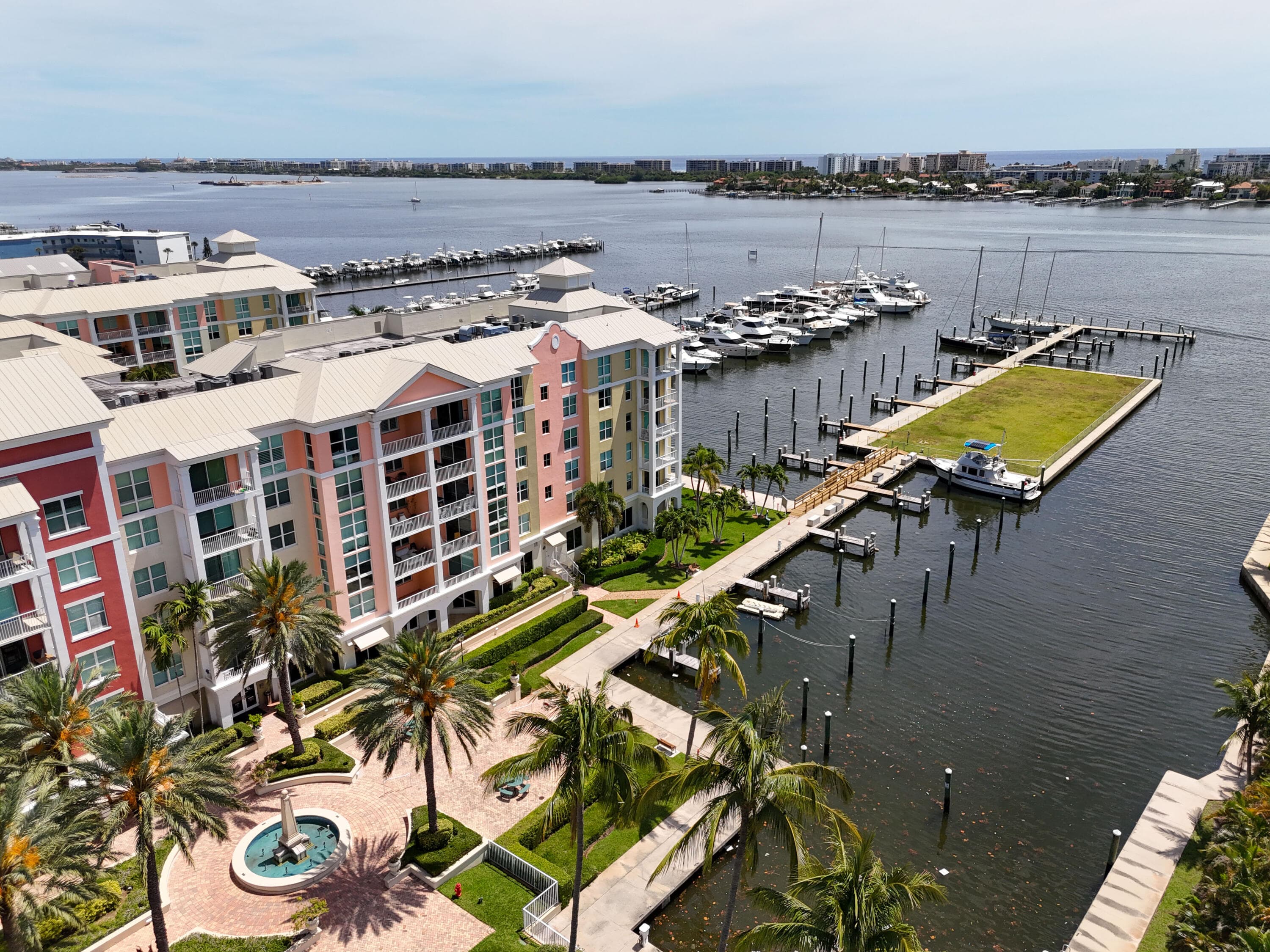 806 E Windward Way 323, Lantana, FL 33462 — photo 1 of 43