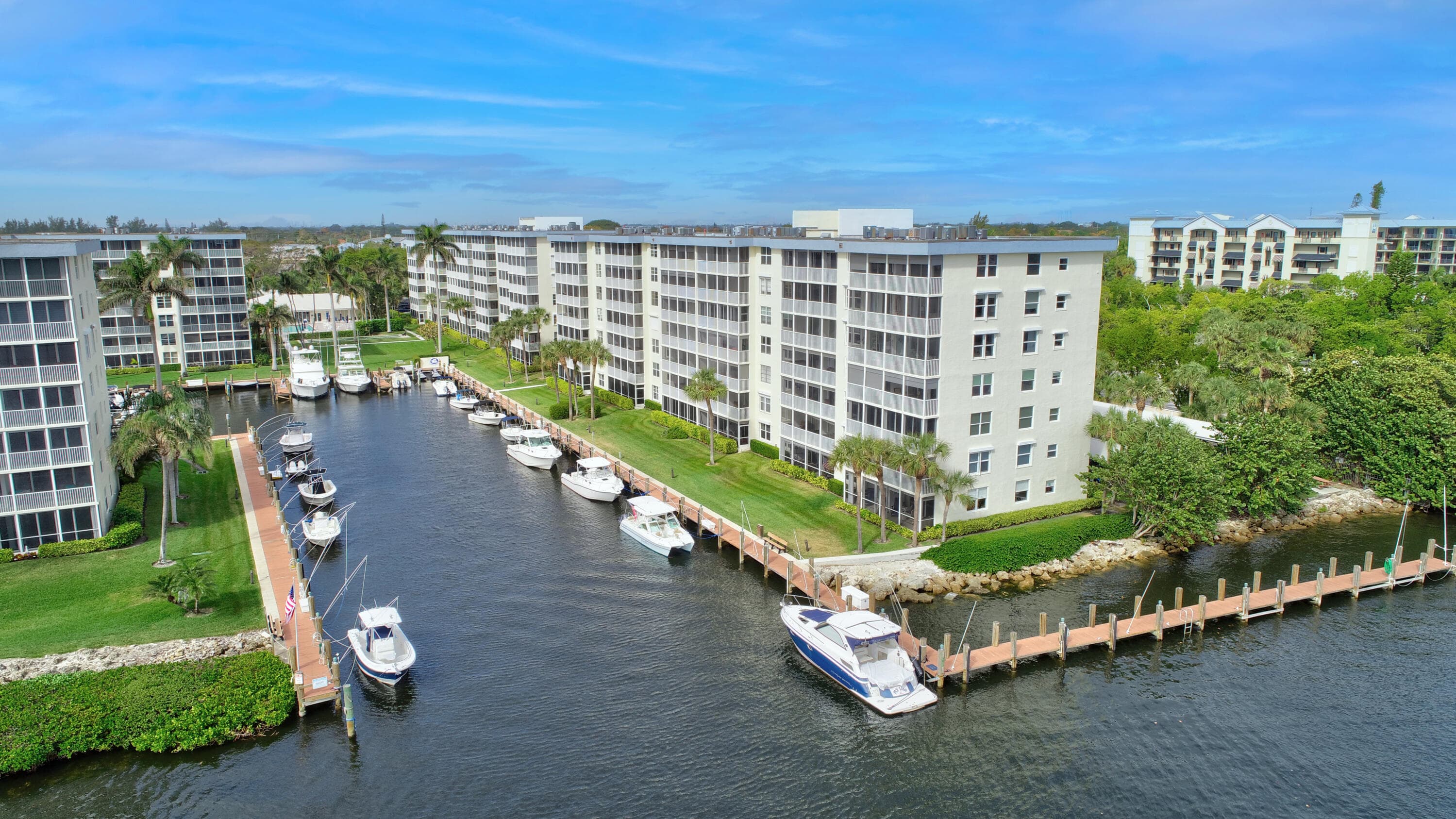1 Harbourside Drive 3702, Delray Beach, FL 33483 — photo 32 of 50