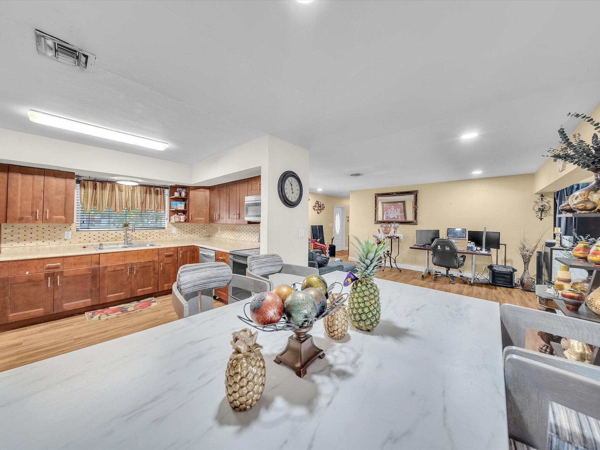 721 SW 38th Avenue, Fort Lauderdale, FL 33312 — photo 19 of 31