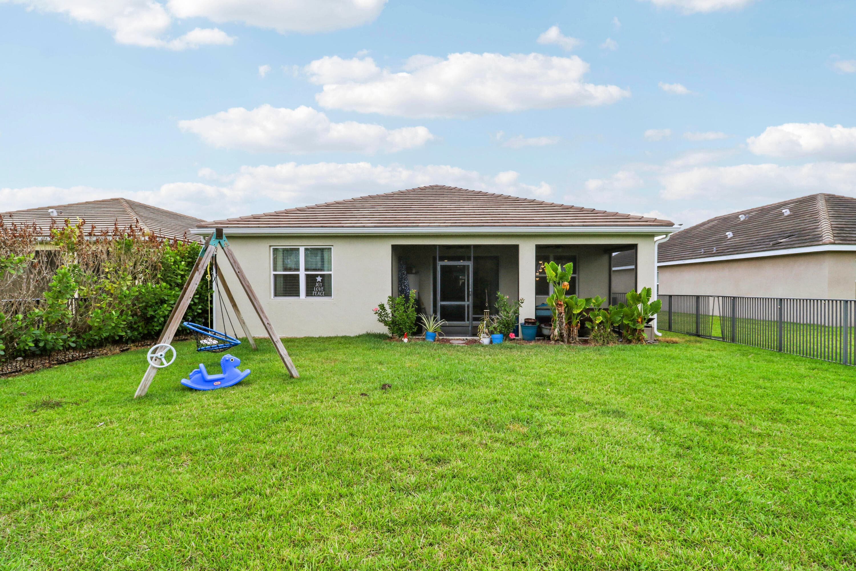 10511 SW Toren Way, Port St. Lucie, FL 34987 — photo 4 of 49