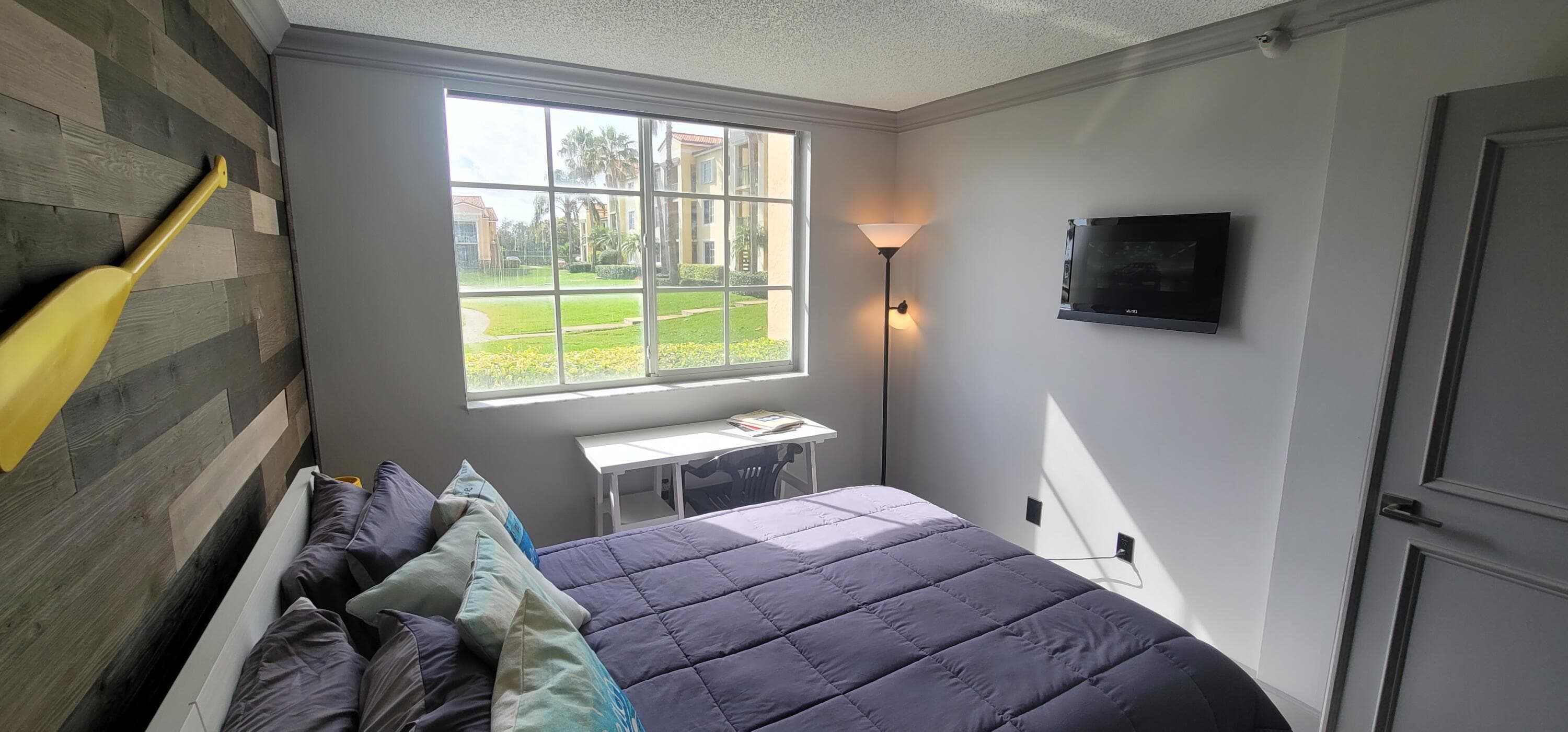 145 Yacht Club Way 112, Hypoluxo, FL 33462 — photo 43 of 47