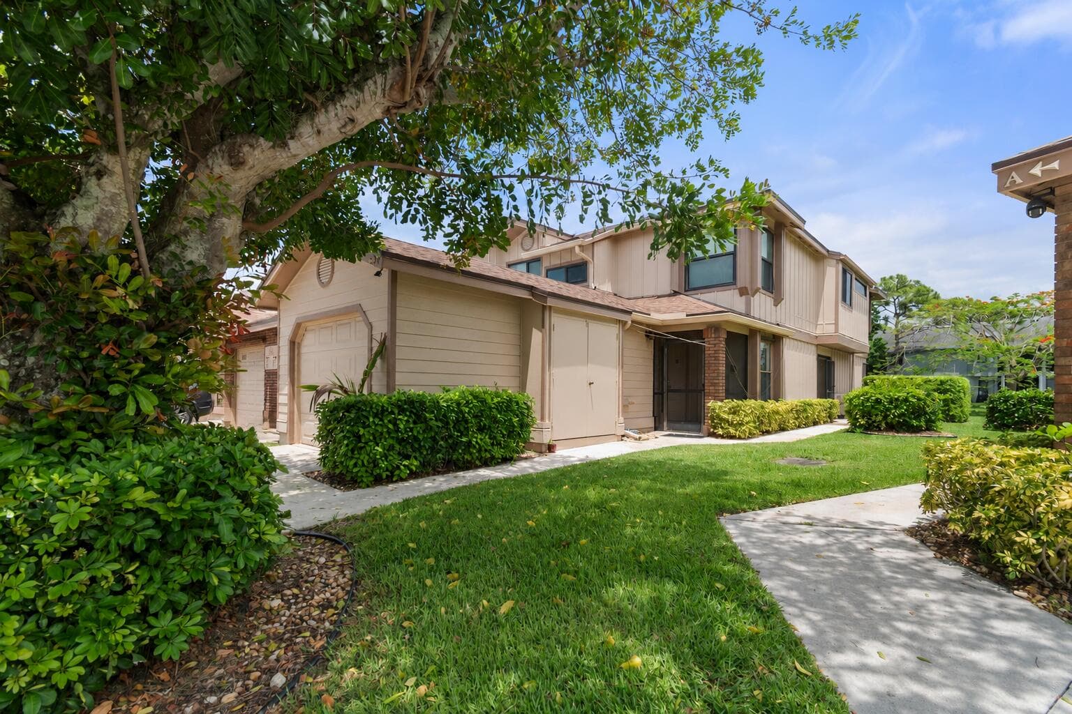 500 Crosswinds Drive F1, Greenacres, FL 33413 — photo 1 of 29