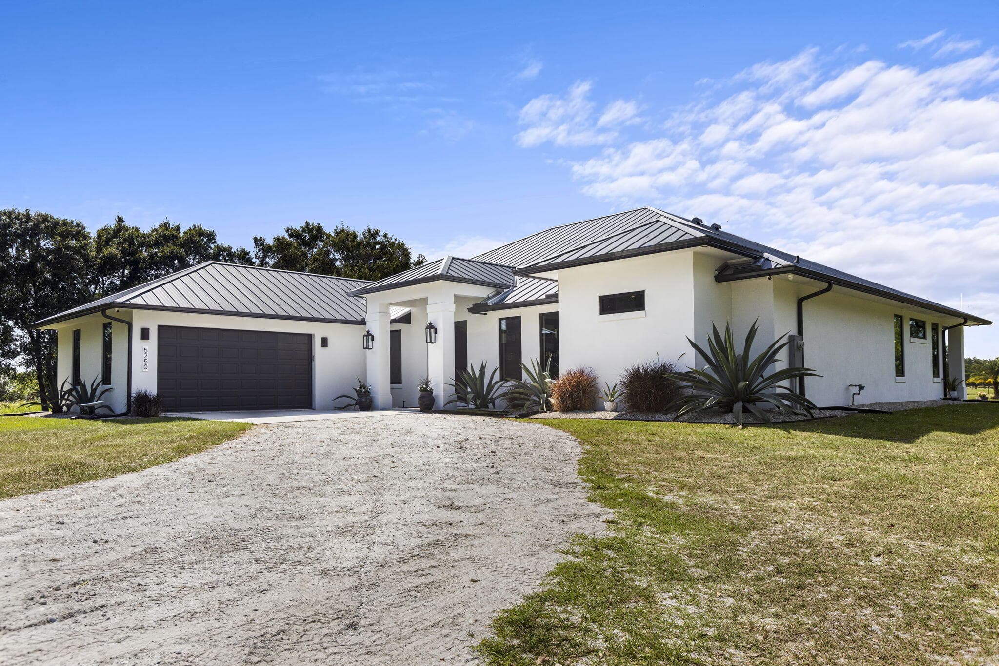 5250 21st Street SW, Vero Beach, FL 32968 — photo 7 of 60