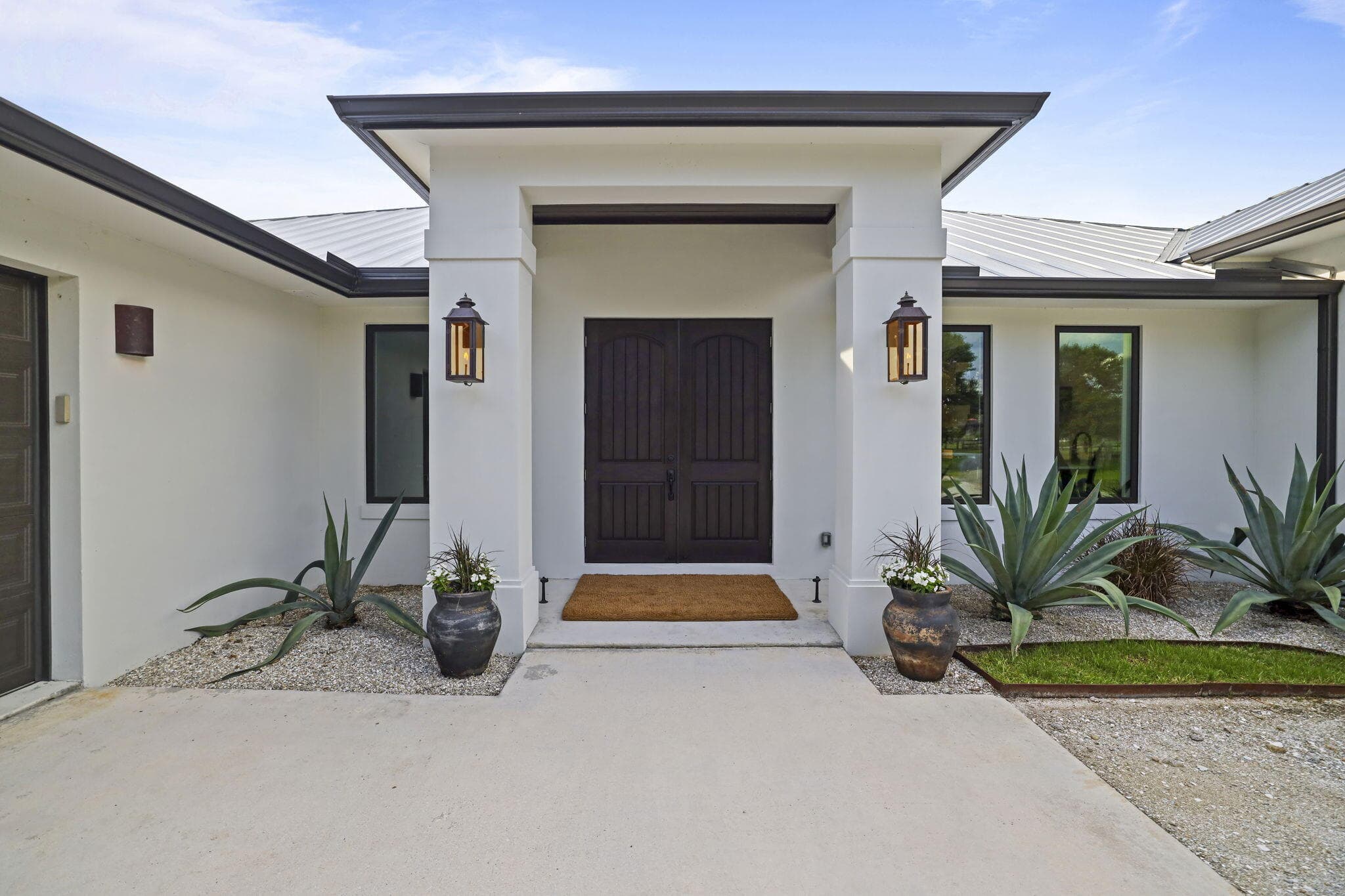 5250 21st Street SW, Vero Beach, FL 32968 — photo 9 of 60